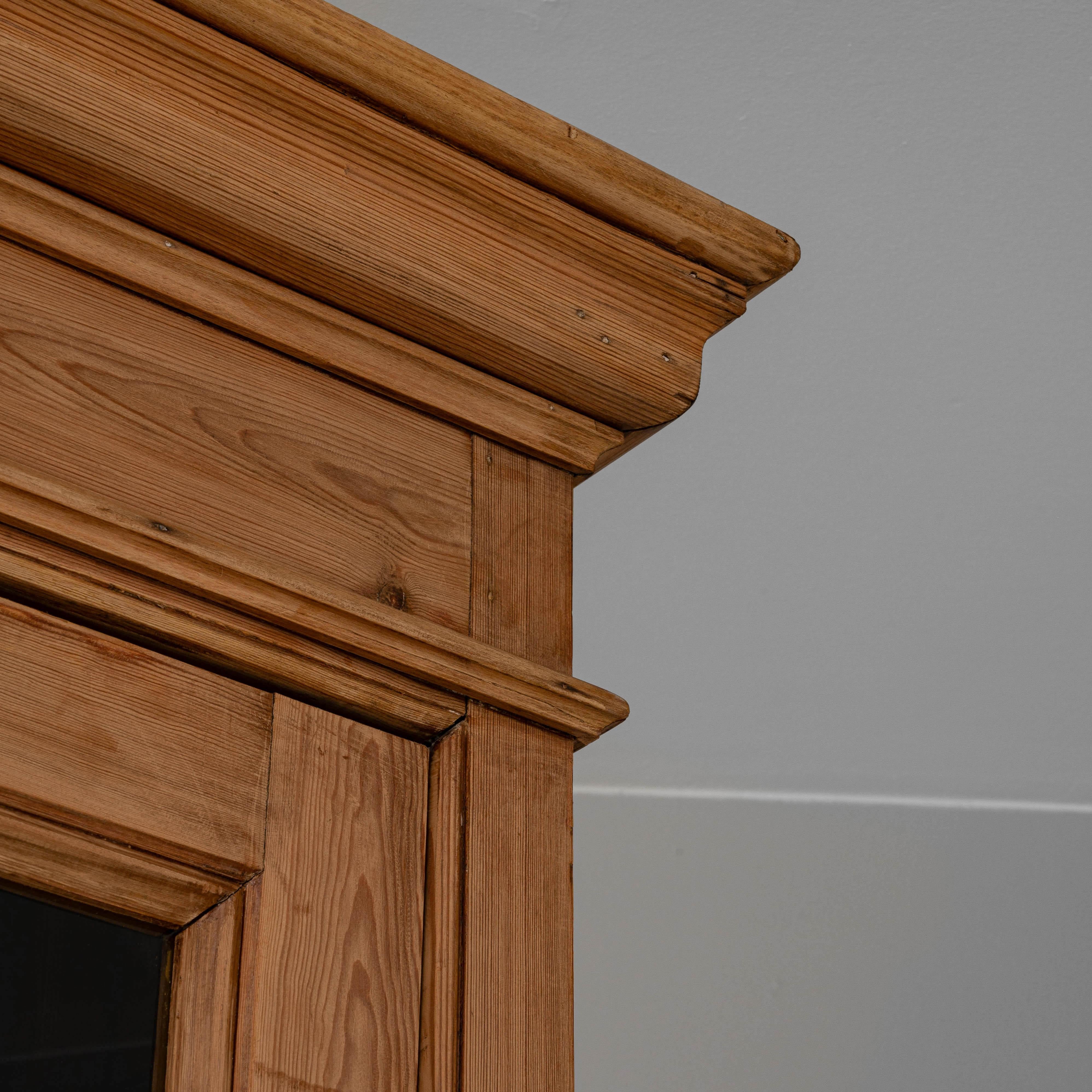 Vetrina in legno francese del XIX secolo in vendita 10