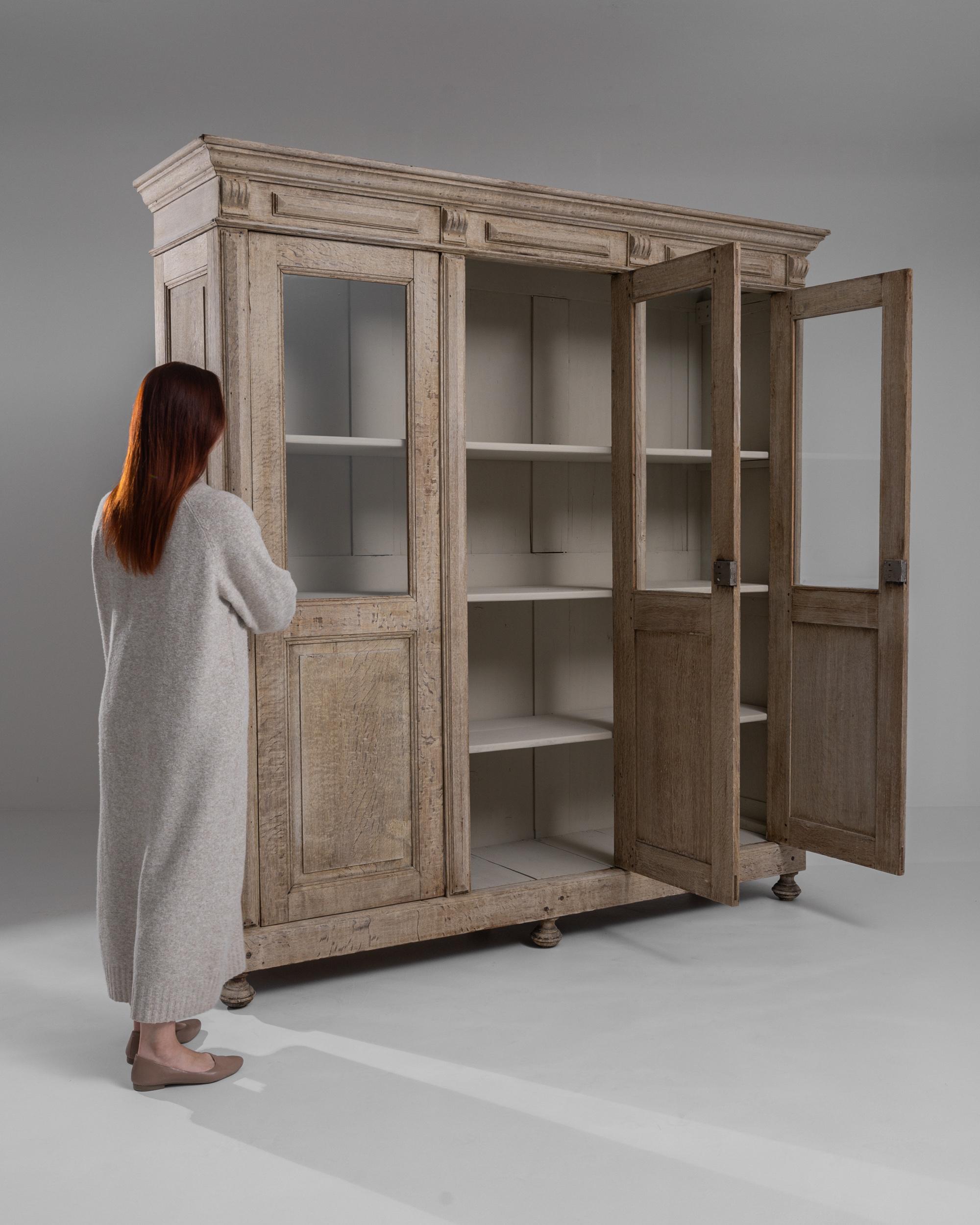 19th Century French Wooden Vitrine 1