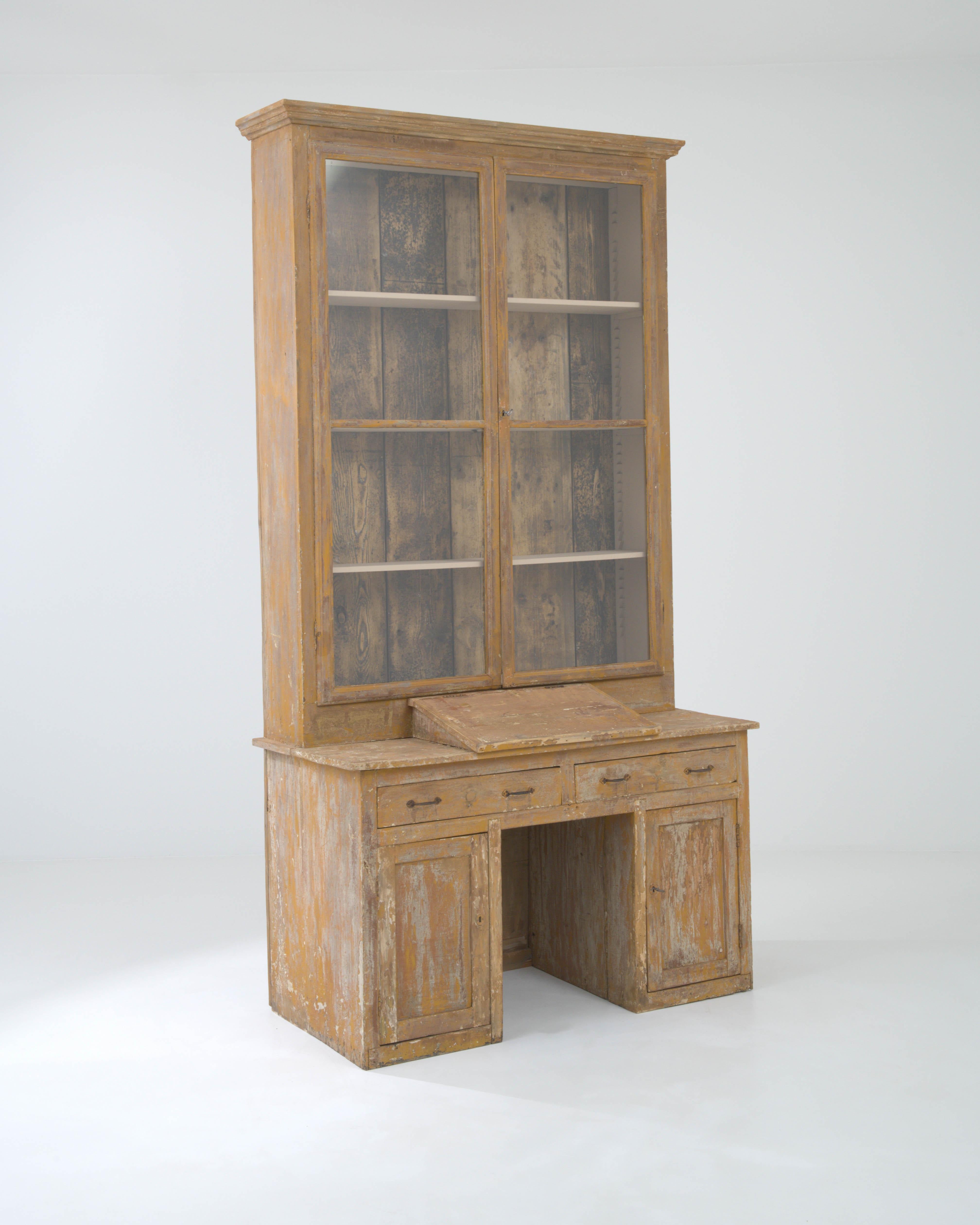 19th Century French Wooden Vitrine For Sale 4