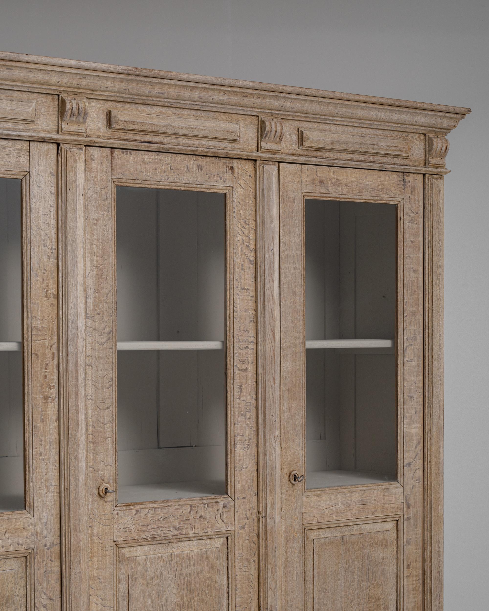 19th Century French Wooden Vitrine 2