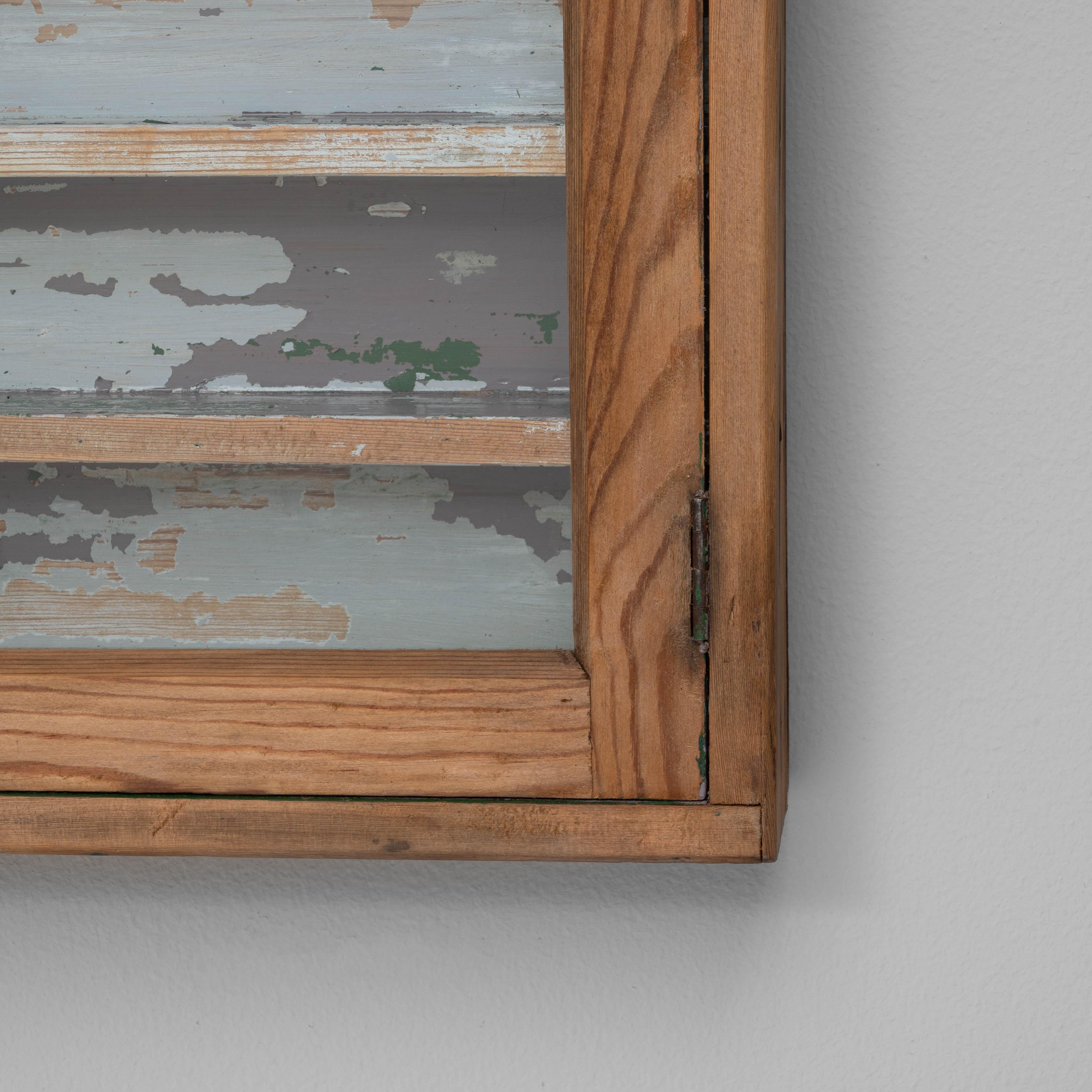 19th Century French Wooden Wall Vitrine For Sale 7