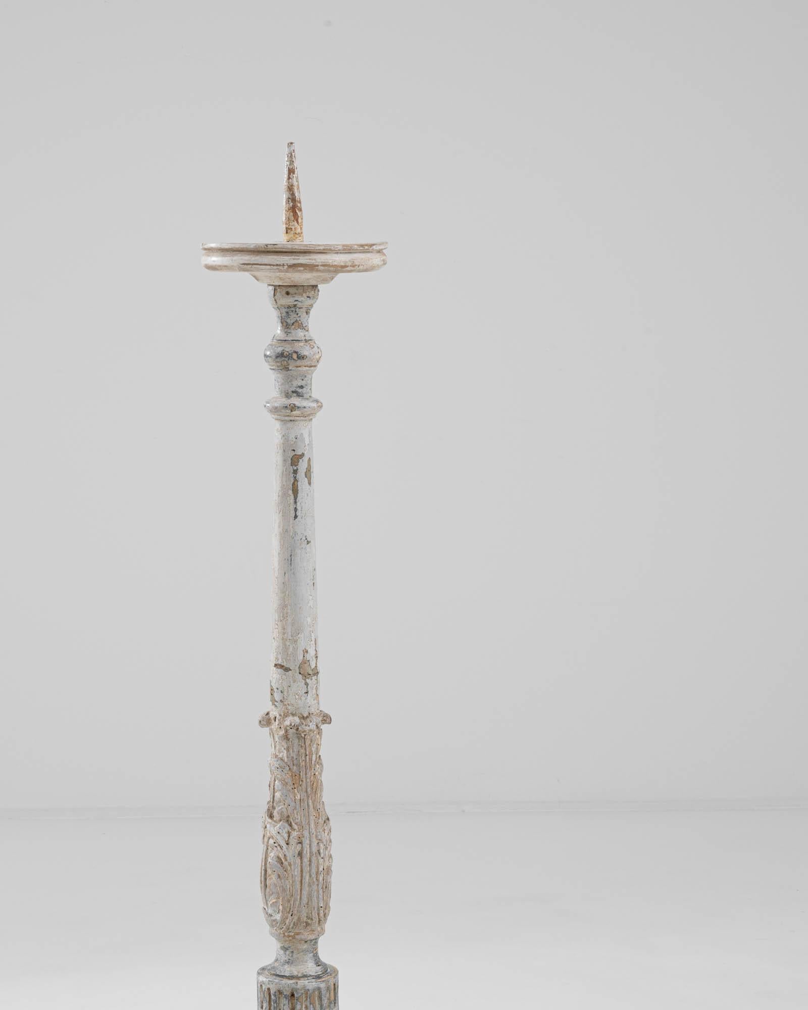 19th Century French Wooden White Patinated Floor Candlestick For Sale 5