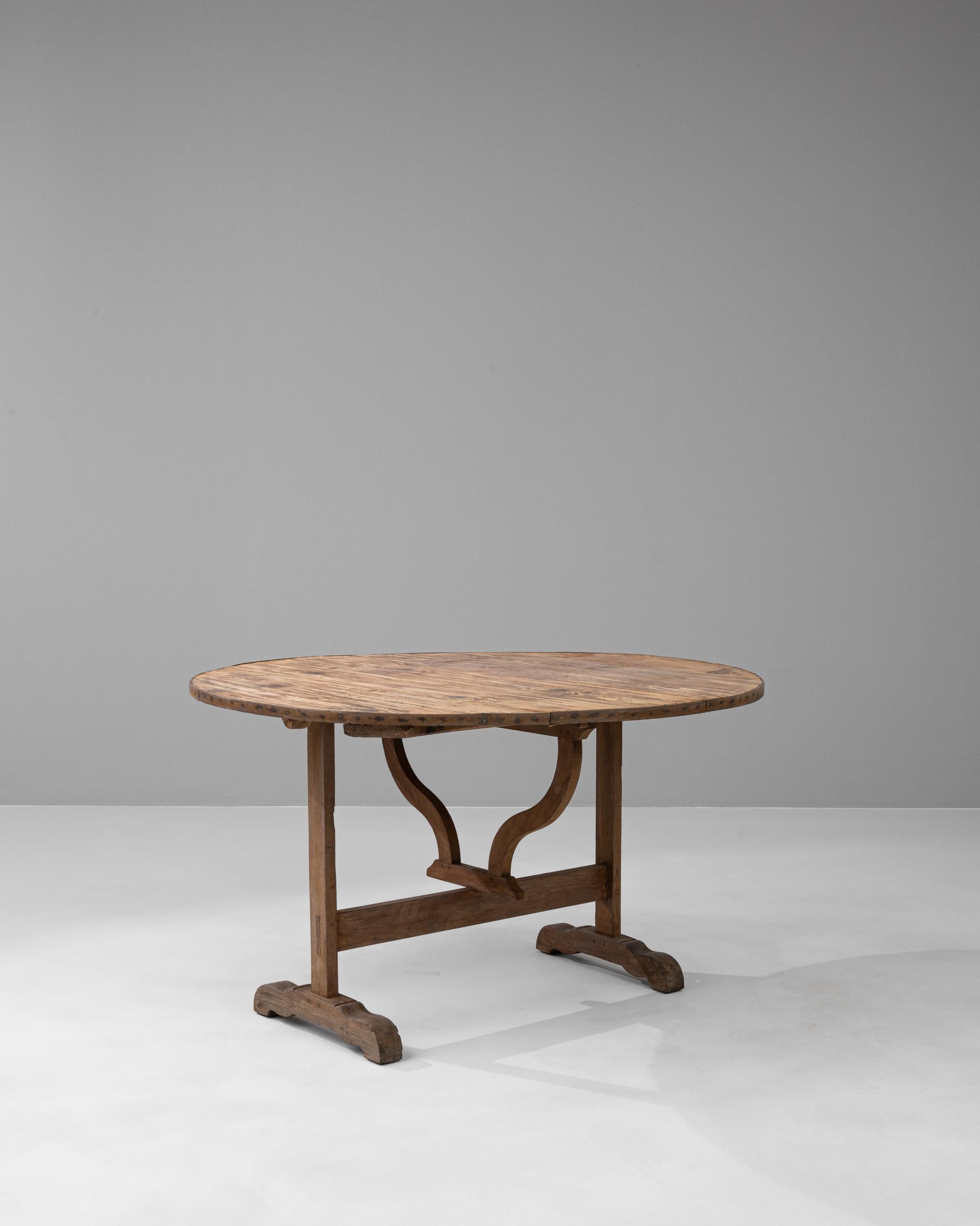 Französischer Wein-Tisch aus Holz aus dem 19. Jahrhundert 2