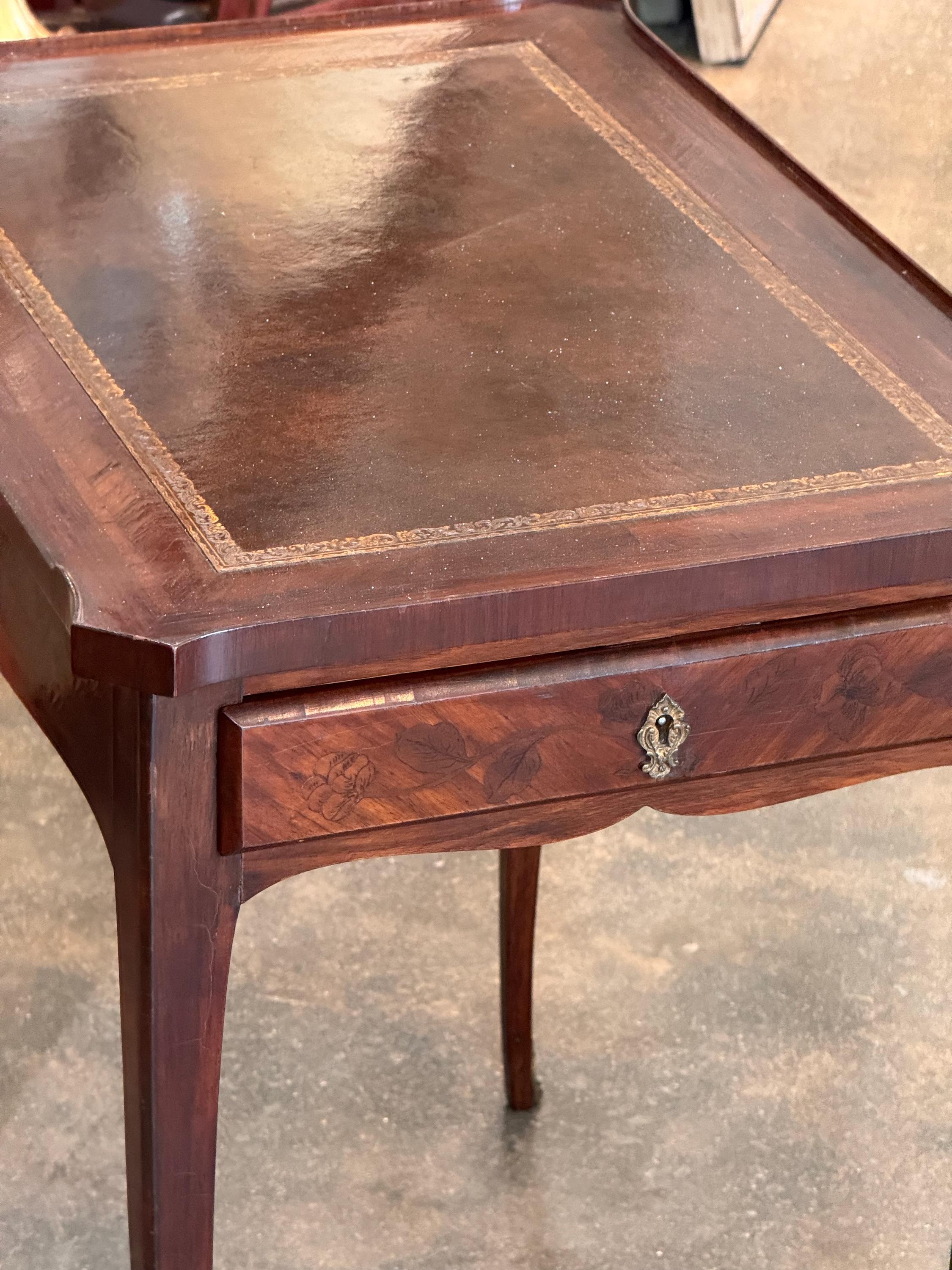 Leather 19th Century French Writing Table For Sale