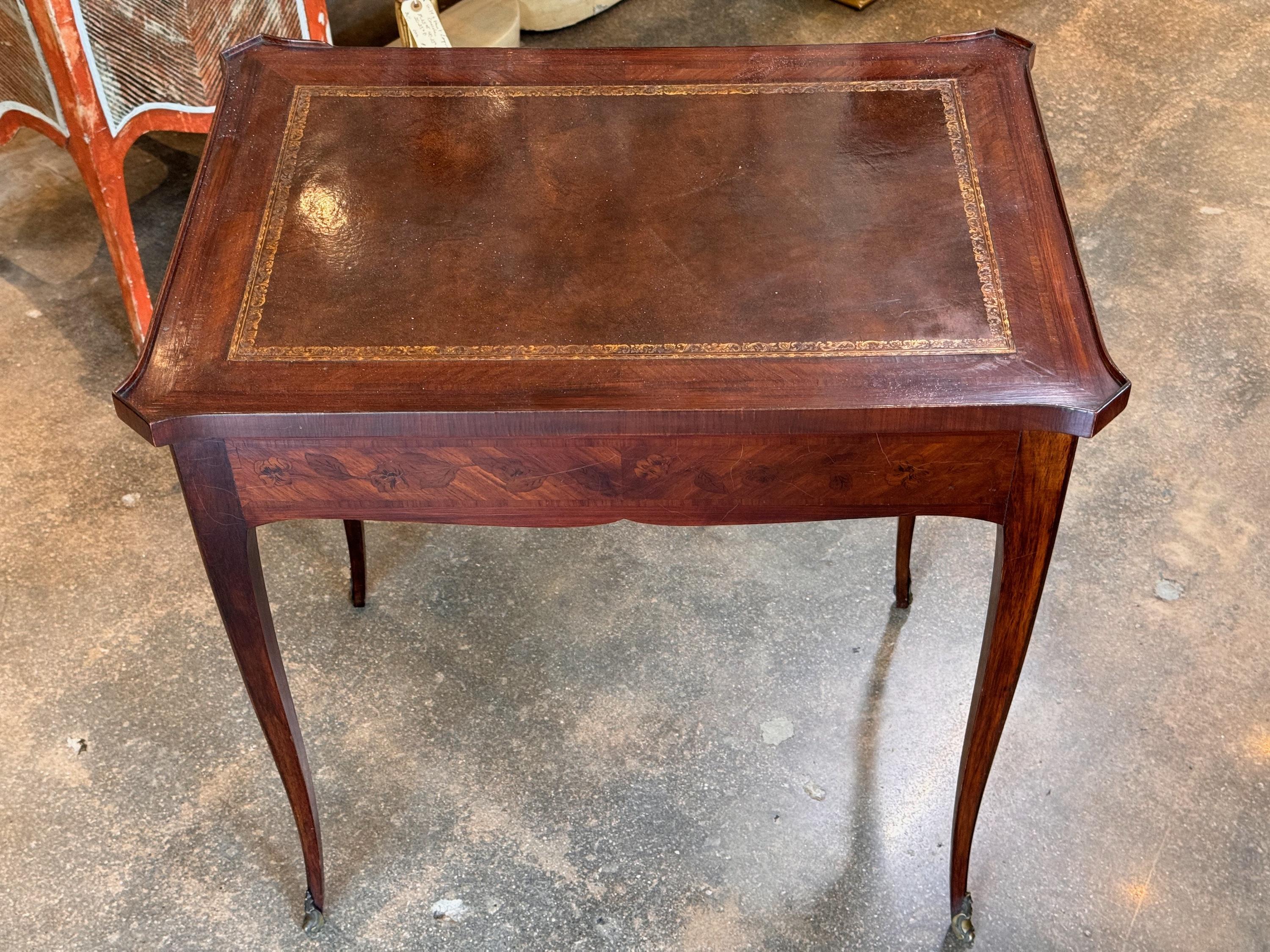 19th Century French Writing Table For Sale 5