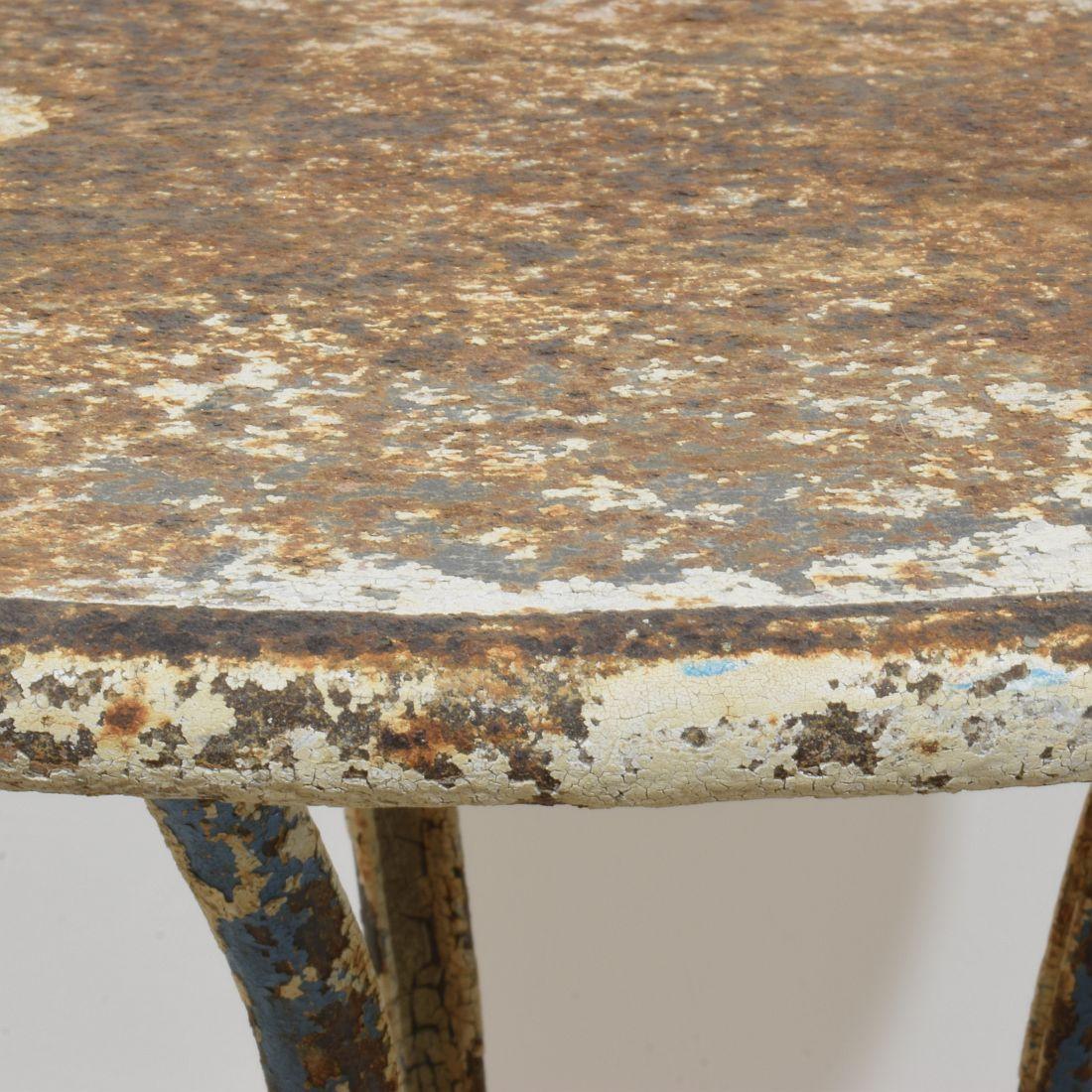 19th Century French Wrough and Cast Iron Bistro Table from Arras For Sale 9