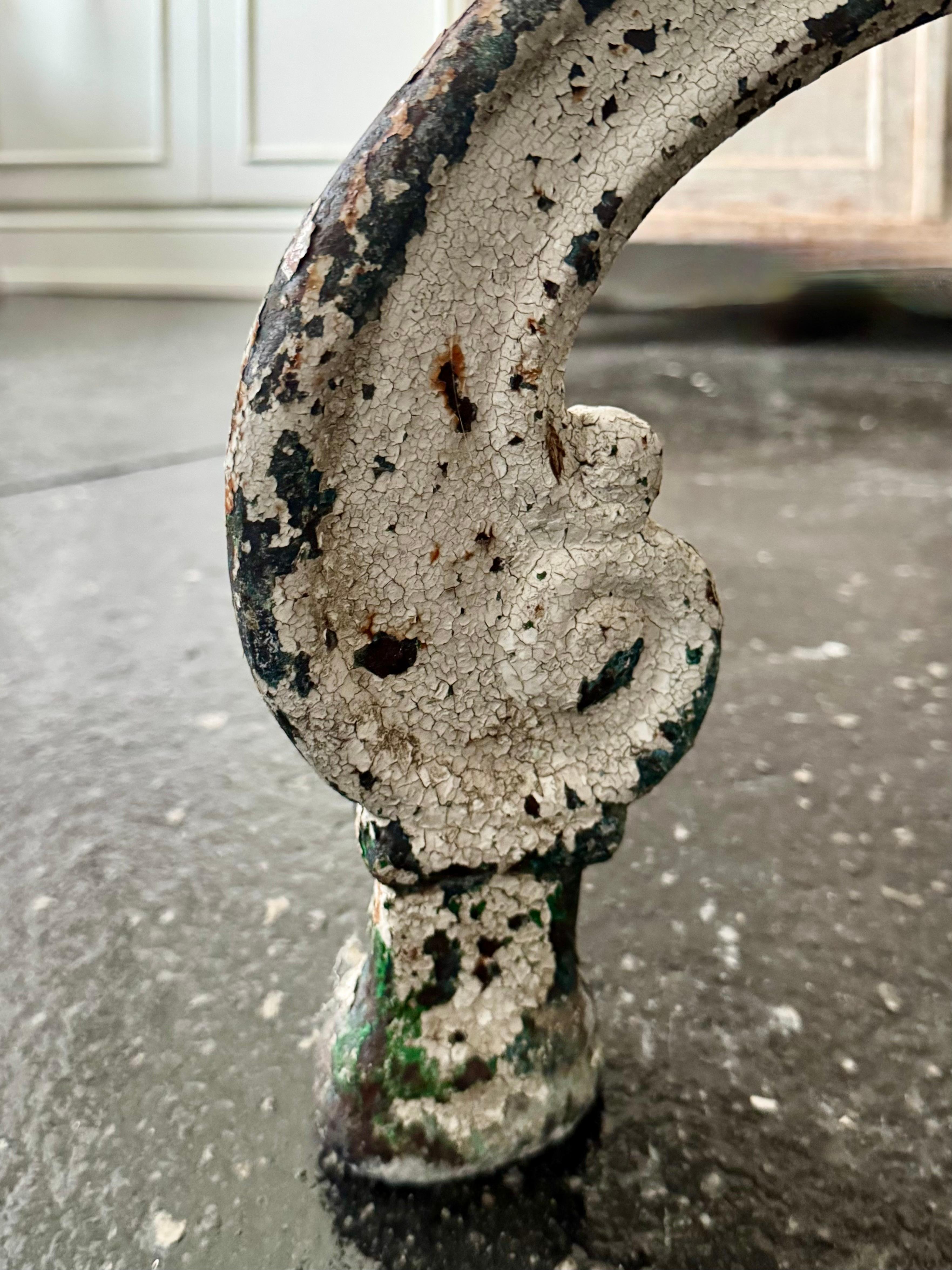 19th Century French Wrought Iron Garden Center Table With Marble Top In Good Condition For Sale In Charleston, SC