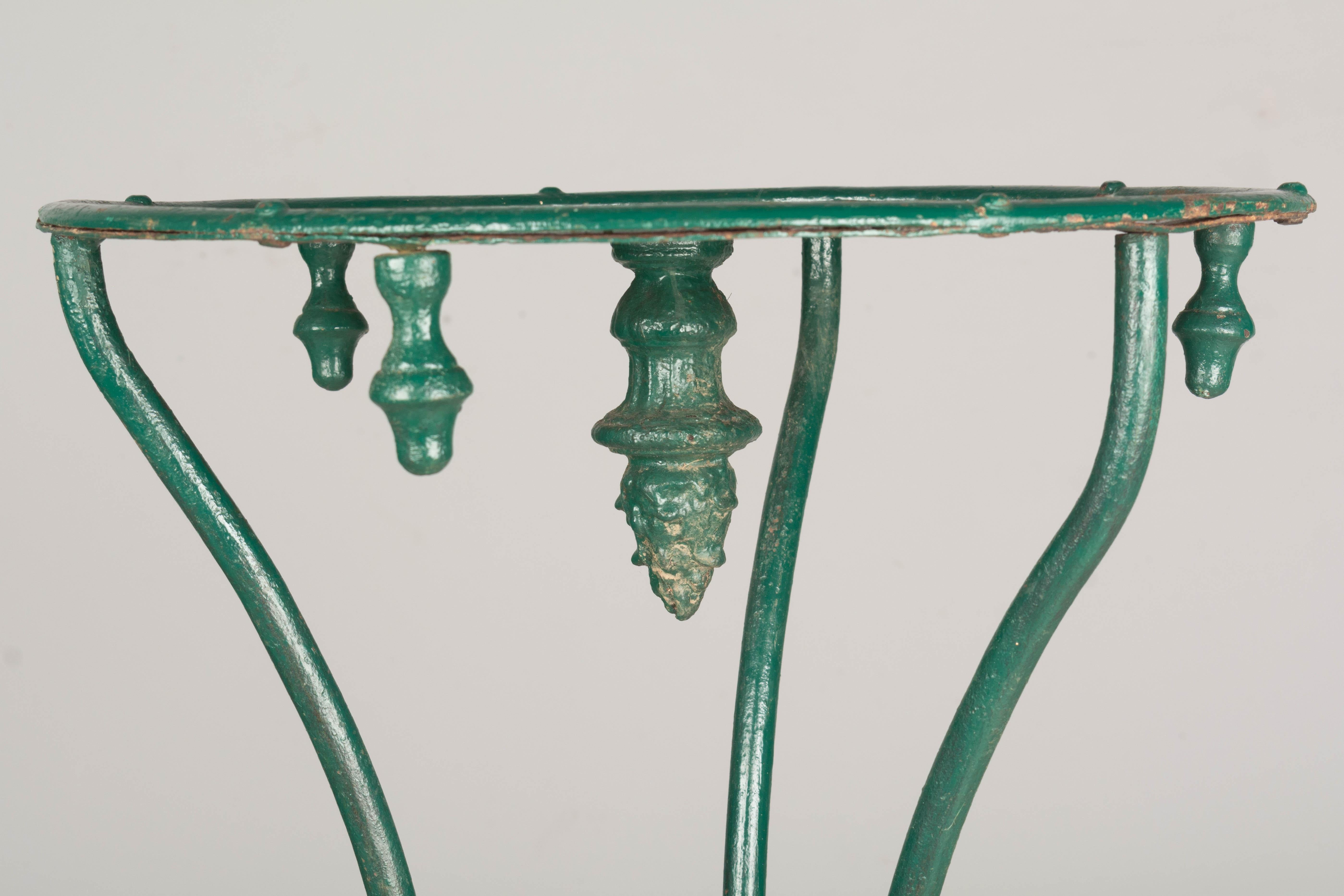 19th Century French Wrought Iron Garden Pedestal For Sale 6
