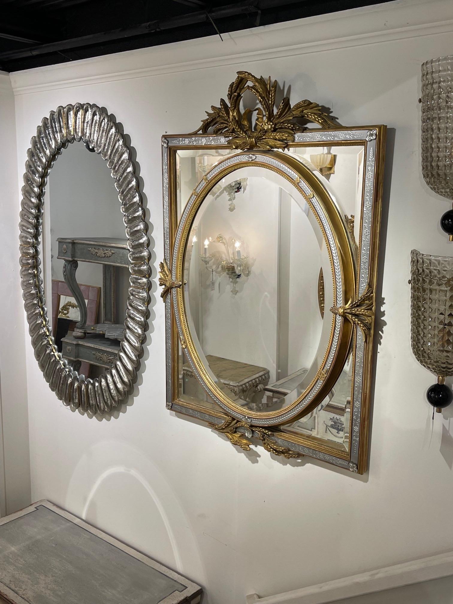 19th Century French XVI Style Giltwood and Etched Glass Cushion Mirror For Sale 3