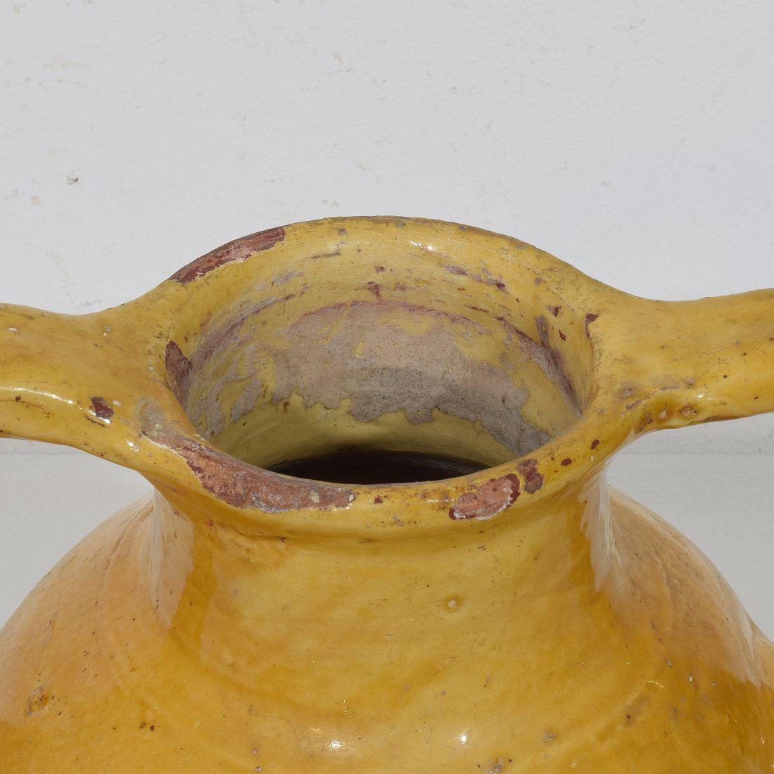 Französischer gelb glasierter Terrakotta-Krug oder Wasserkrug des 19. Jahrhunderts, 'Orjol im Angebot 8