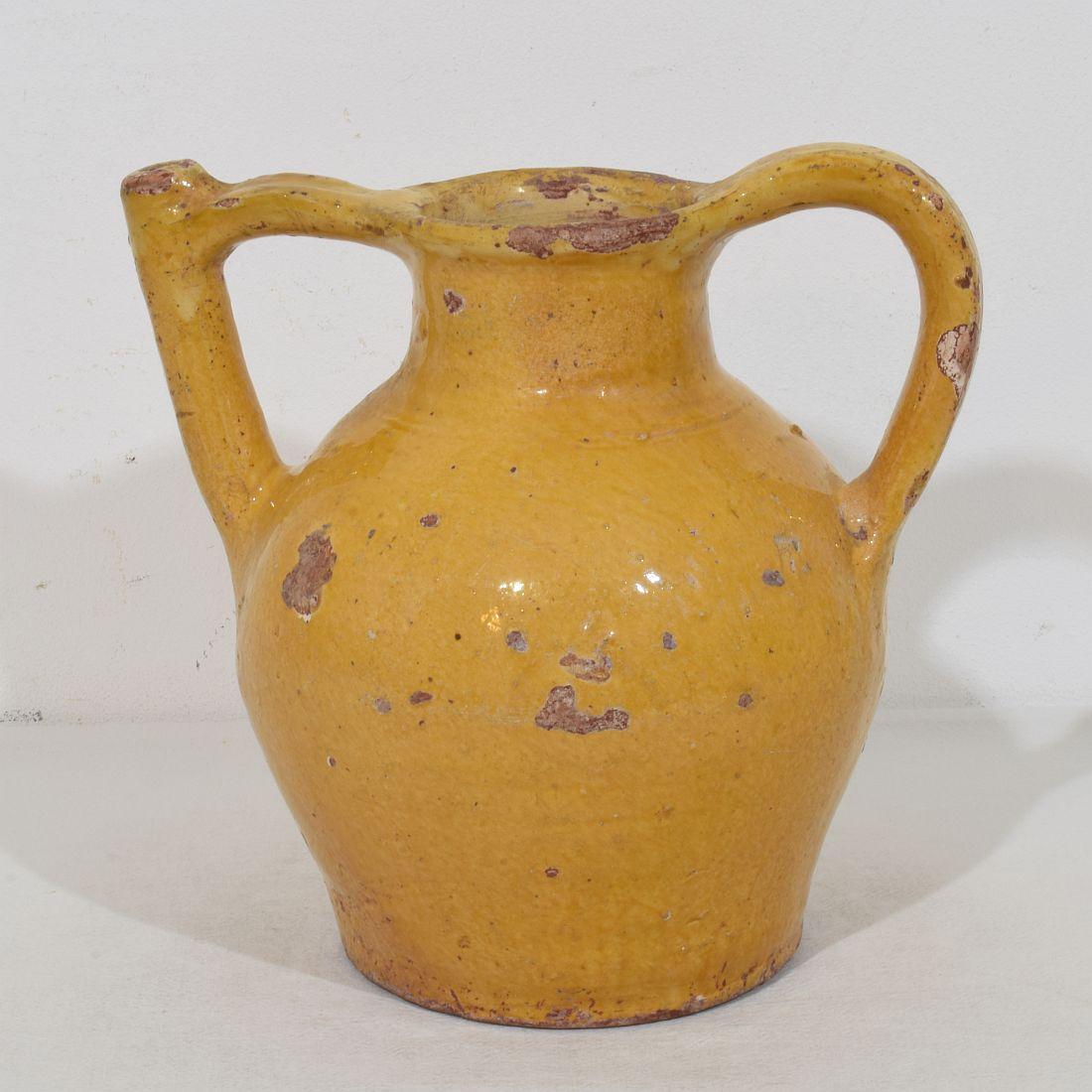 Cruche en terre cuite à glaçure jaune du 19e siècle, 'Orjol'. Bon état - En vente à Buisson, FR