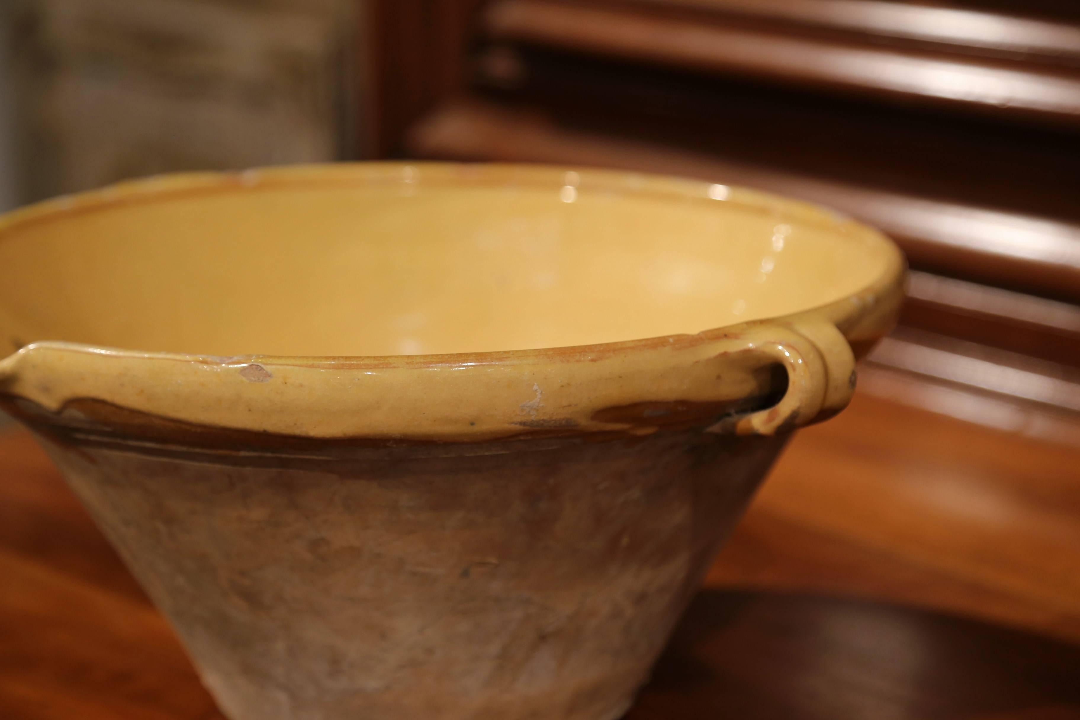 19th Century French Yellow Glazed Terracotta Tian Decorative Bowl from Provence 4
