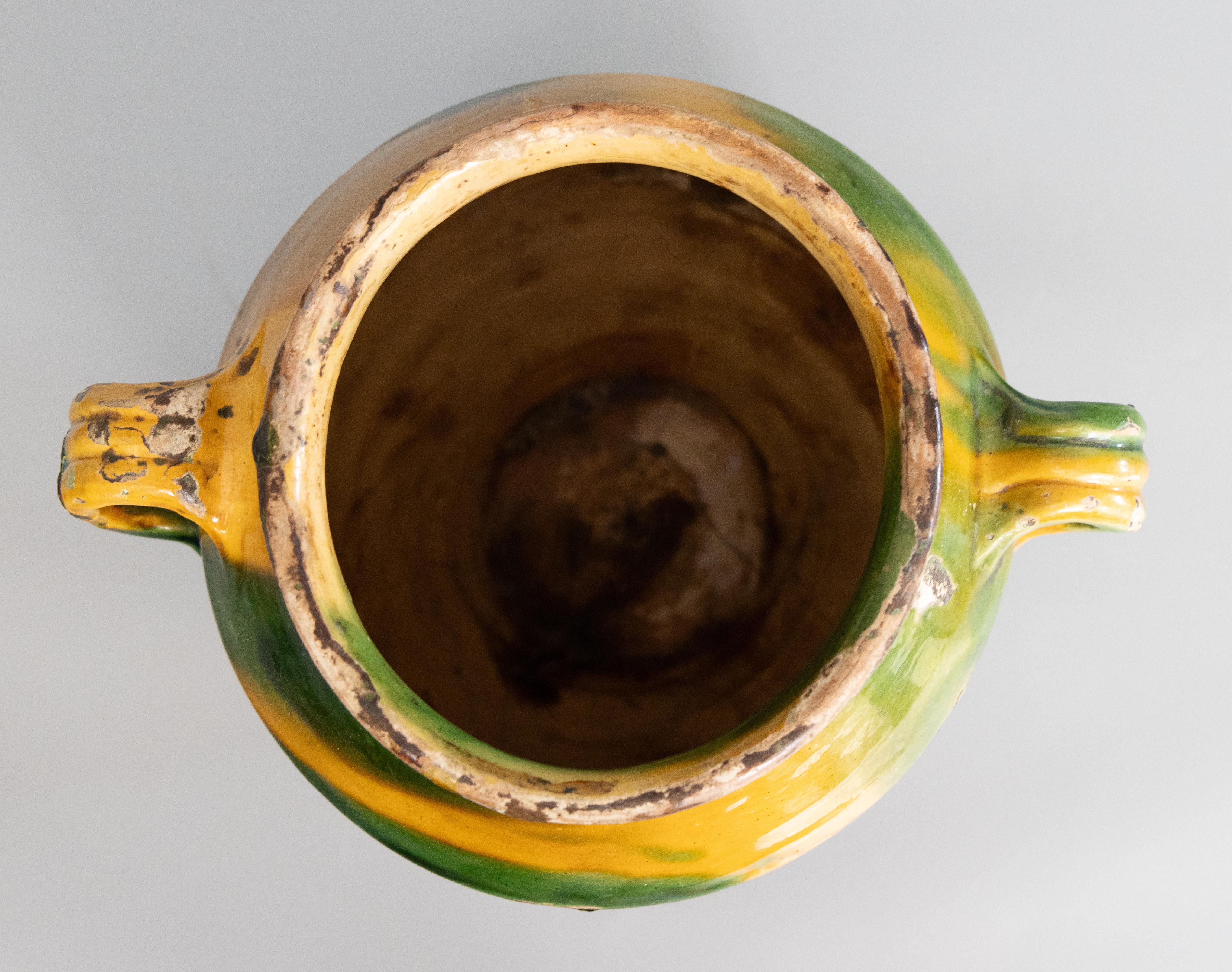 Pentola francese del XIX secolo con smalto giallo e verde a spirale in vendita 1