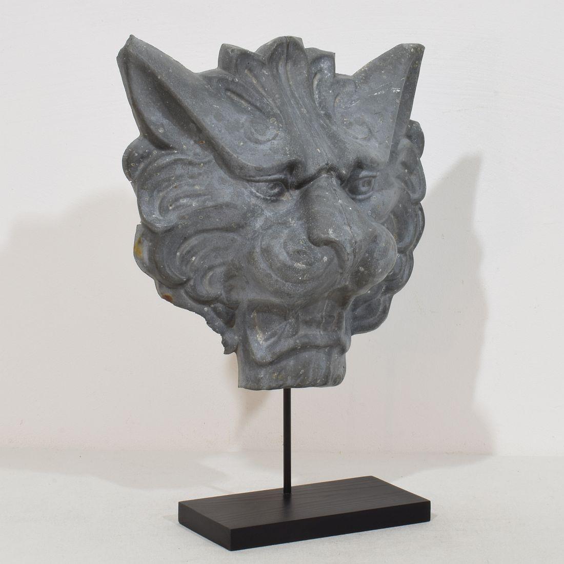 Hand-Crafted 19th Century, French Zinc Lion Head Fragment For Sale