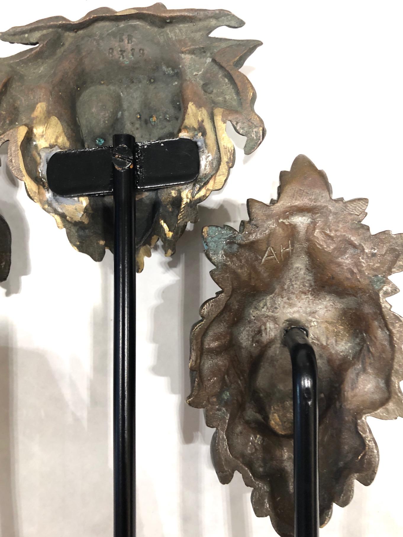 fragments de tête de lion en zinc du 19ème siècle:: ensemble de 6 Bon état - En vente à West Hollywood, CA