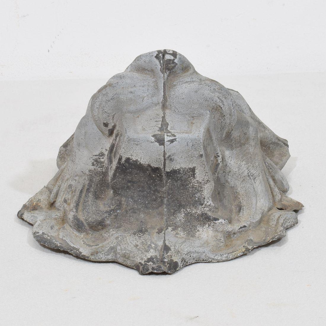 19th Century, French Zinc Mythical Lion- Wolf Head Fragment For Sale 10