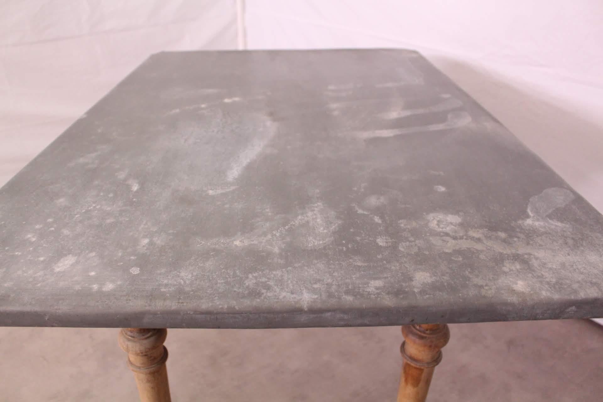 19th Century French Zinc Top Side Table Kitchen Worktable  In Good Condition In Labrit, Landes