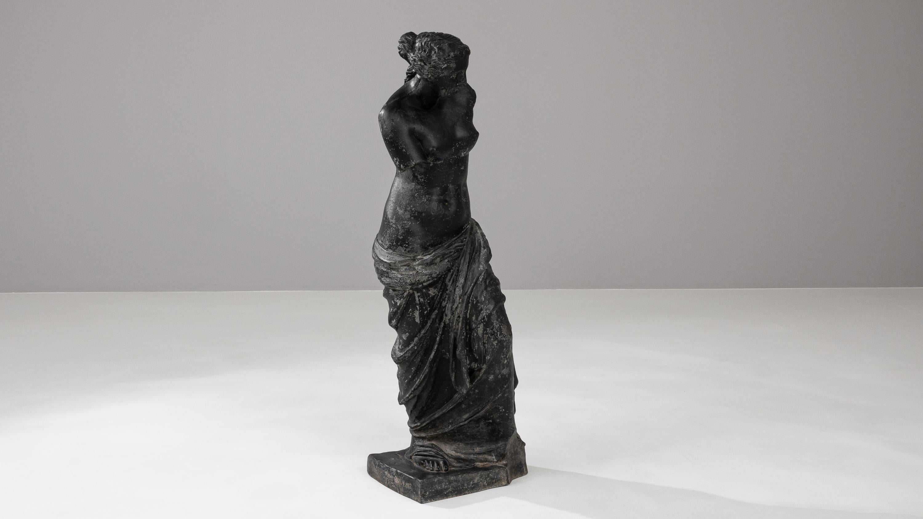 19th Century French ZnAl Sculpture Of Diana 4