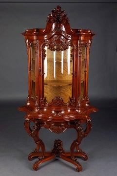 19th Century Frideric Rococo Style Display Case/Vitrine, circa 1850 Walnut