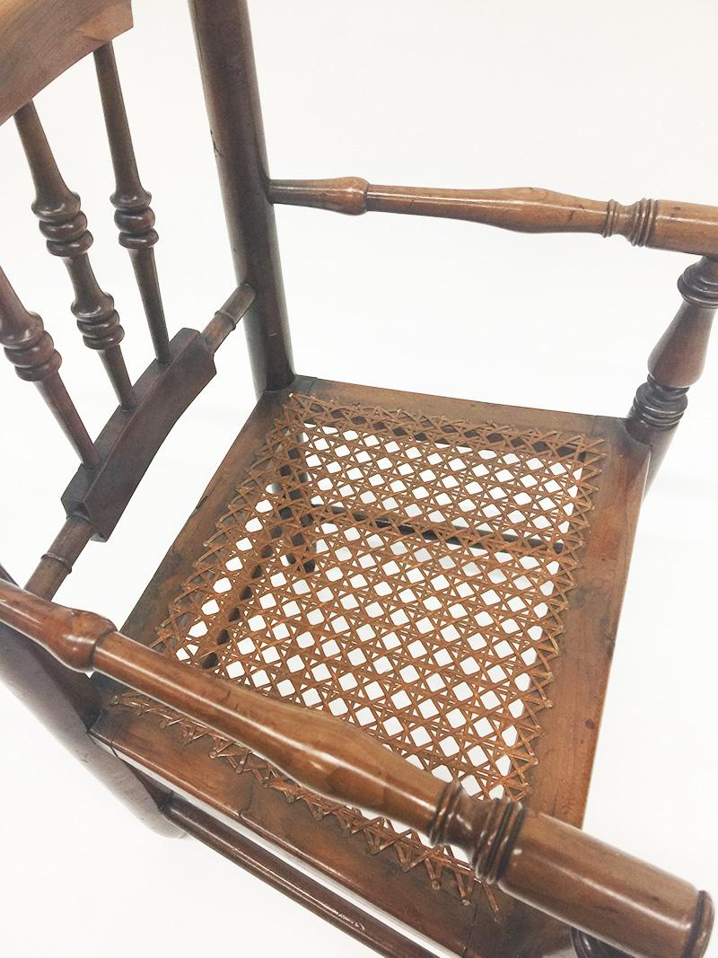 19th Century English fruit wooden child's chair For Sale 1