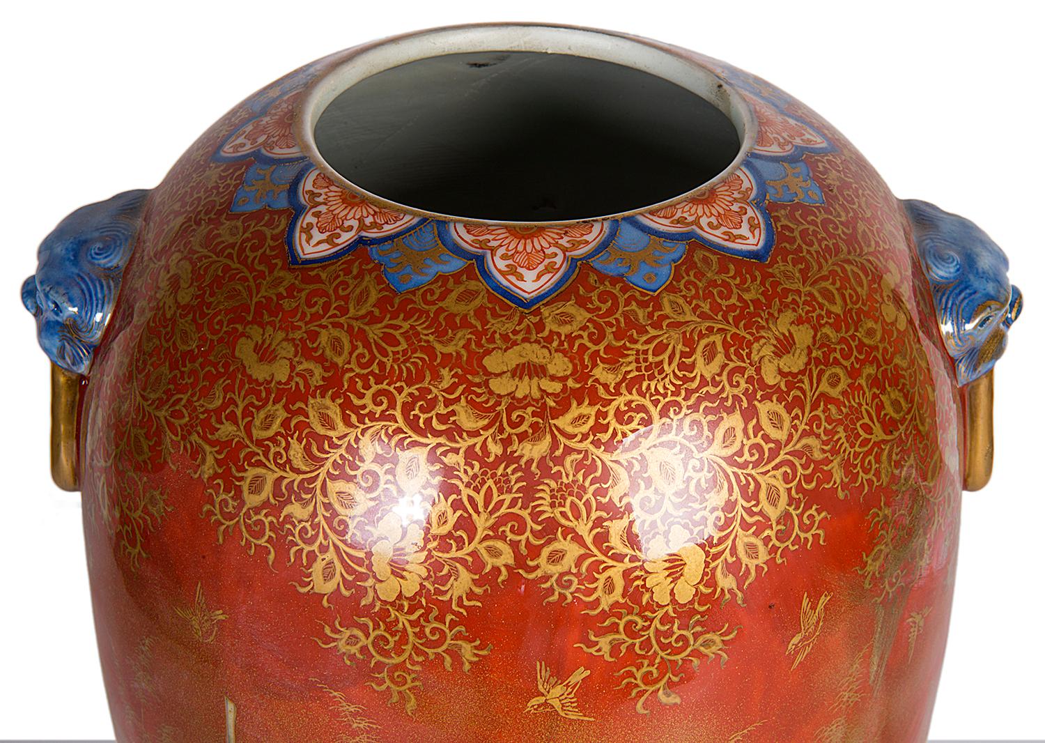 Fukagawa-Vase aus dem 19. Jahrhundert (Handbemalt) im Angebot