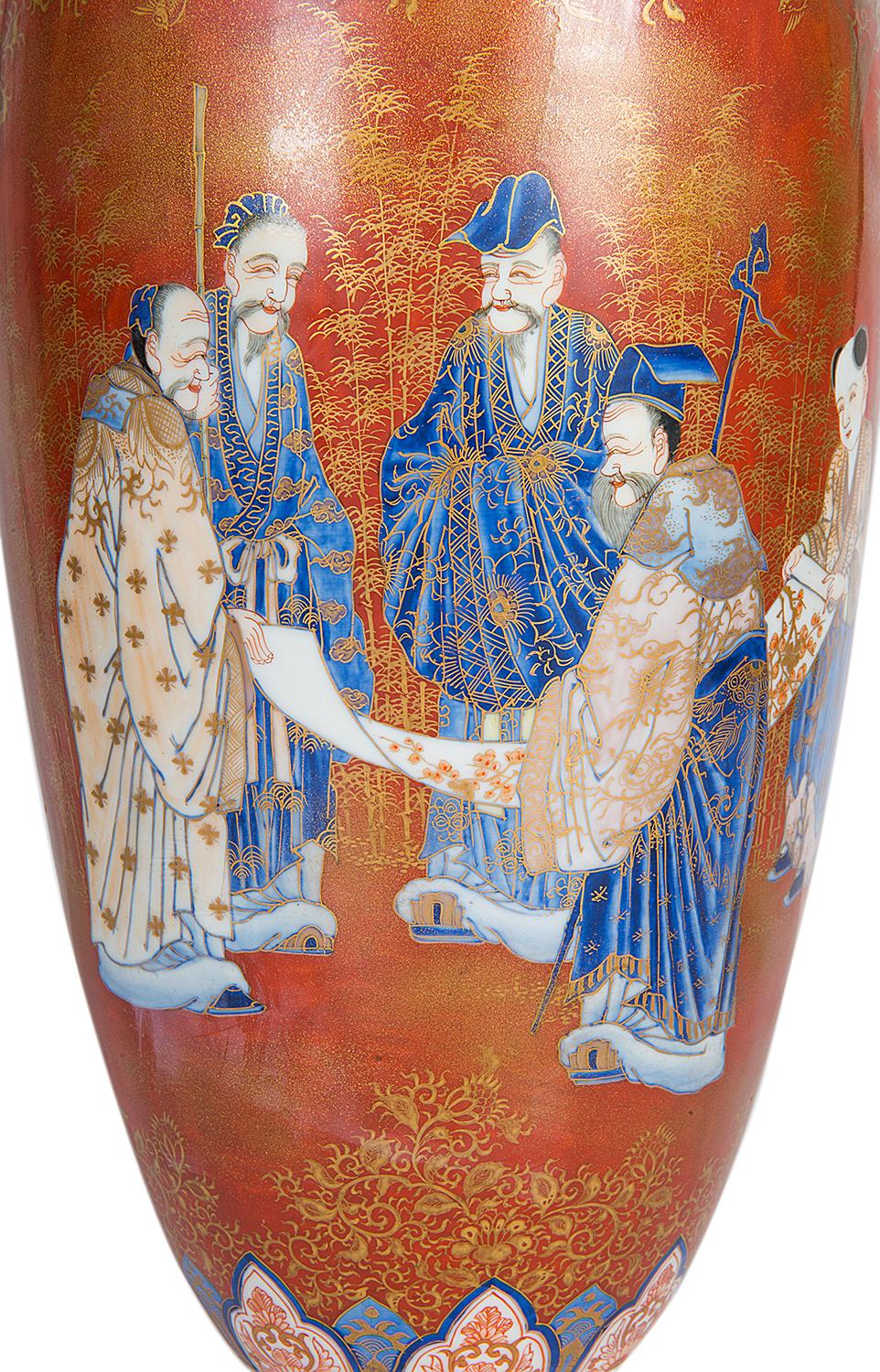 Hand-Painted 19th Century Fukagawa Vase For Sale