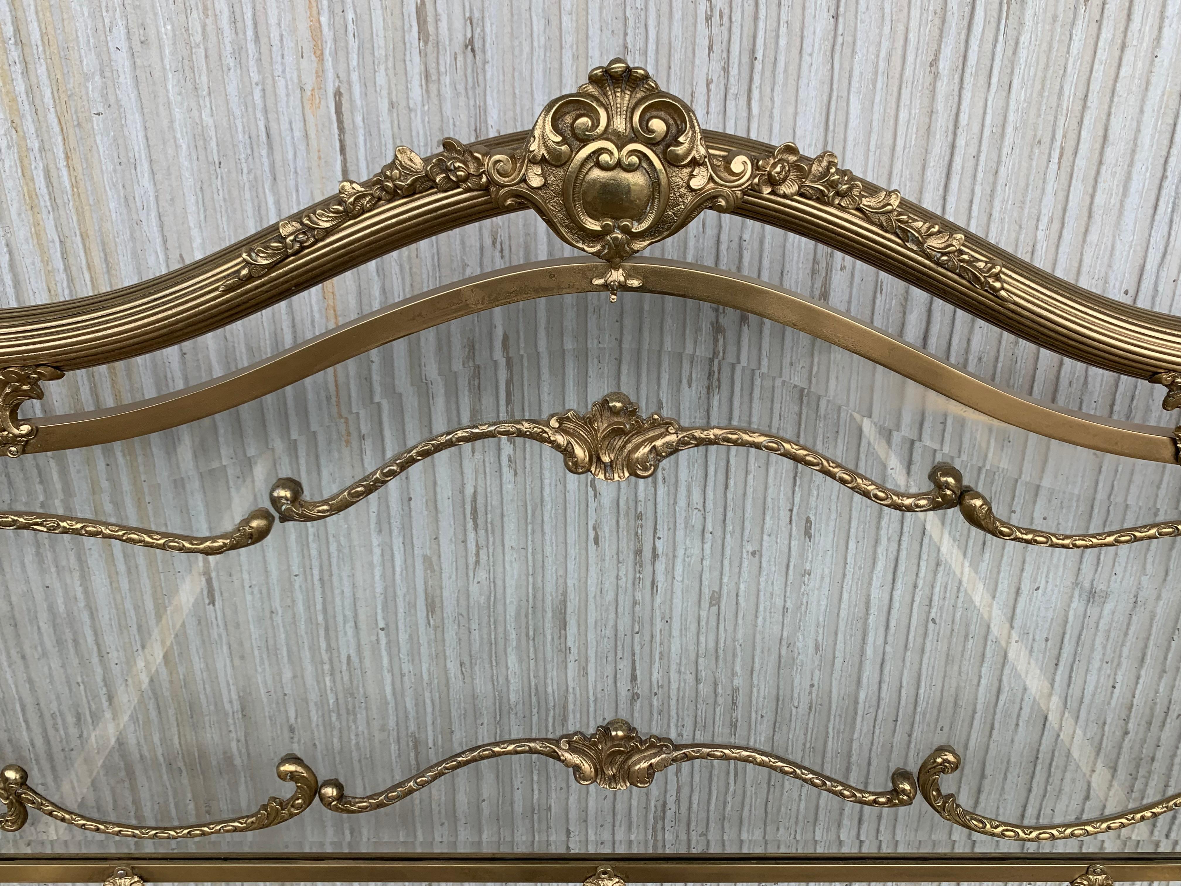 19th Century Full Bedroom French Belle Époque Bronze Iron Brass and Glass 14