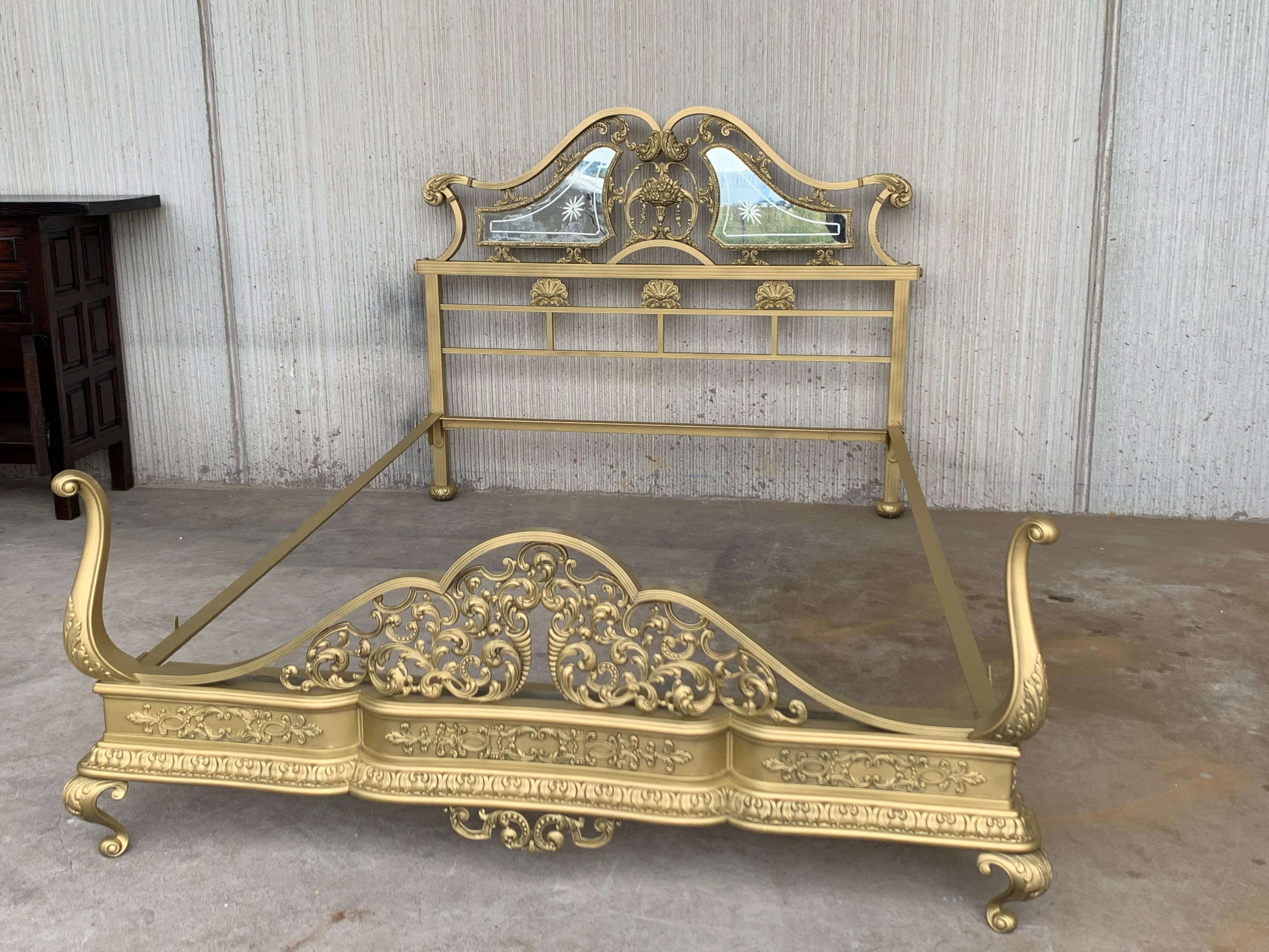 19th Century Full Bedroom French Belle Époque Bronze Iron Brass and Glass 2