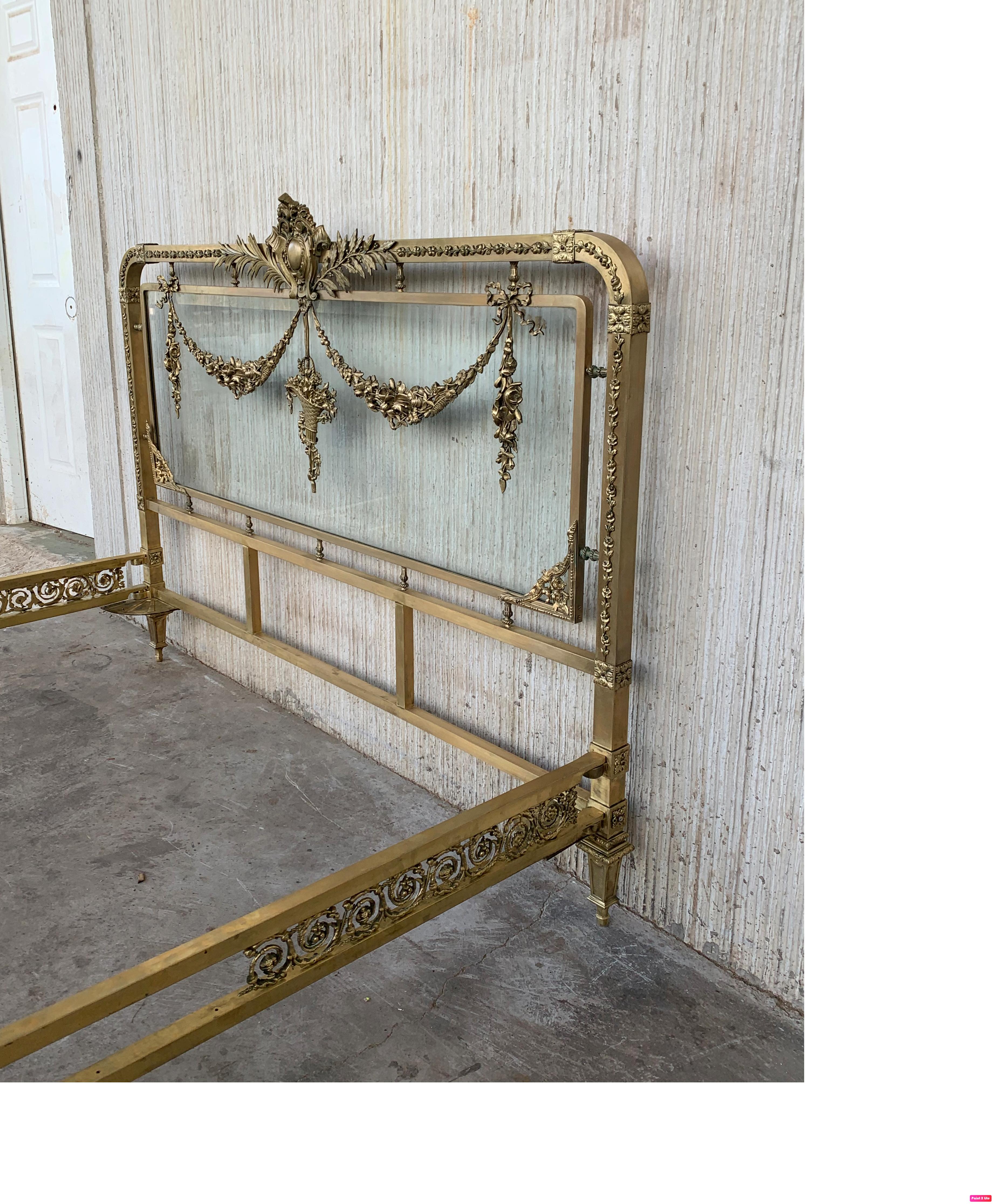 19th Century Full Bedroom French Belle Époque Bronze Iron Brass and Glass 1