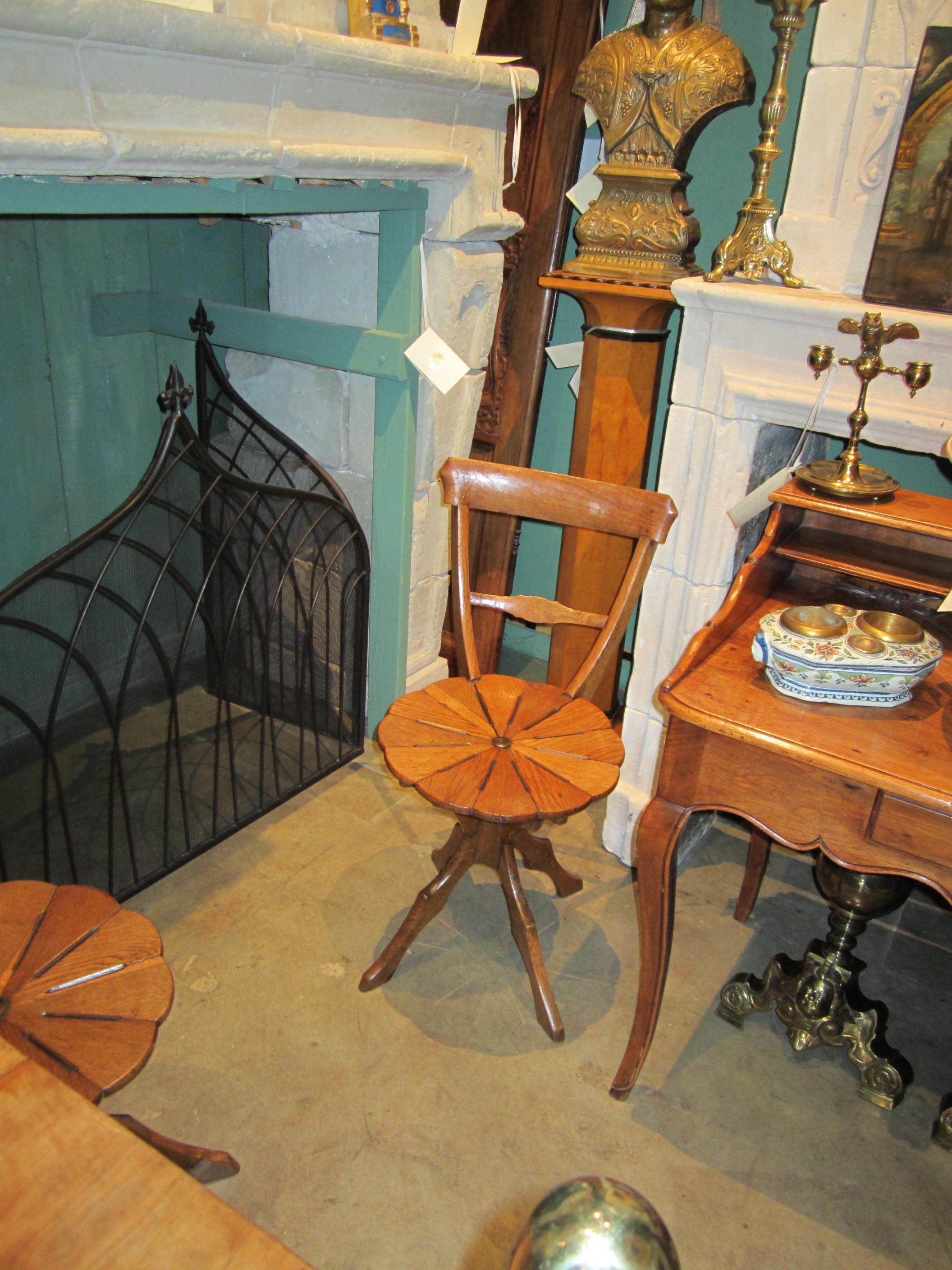 19th Century Garden Patio Kitchen Chairs Side Hallway Seats Los Angeles Antiques In Good Condition For Sale In West Hollywood, CA
