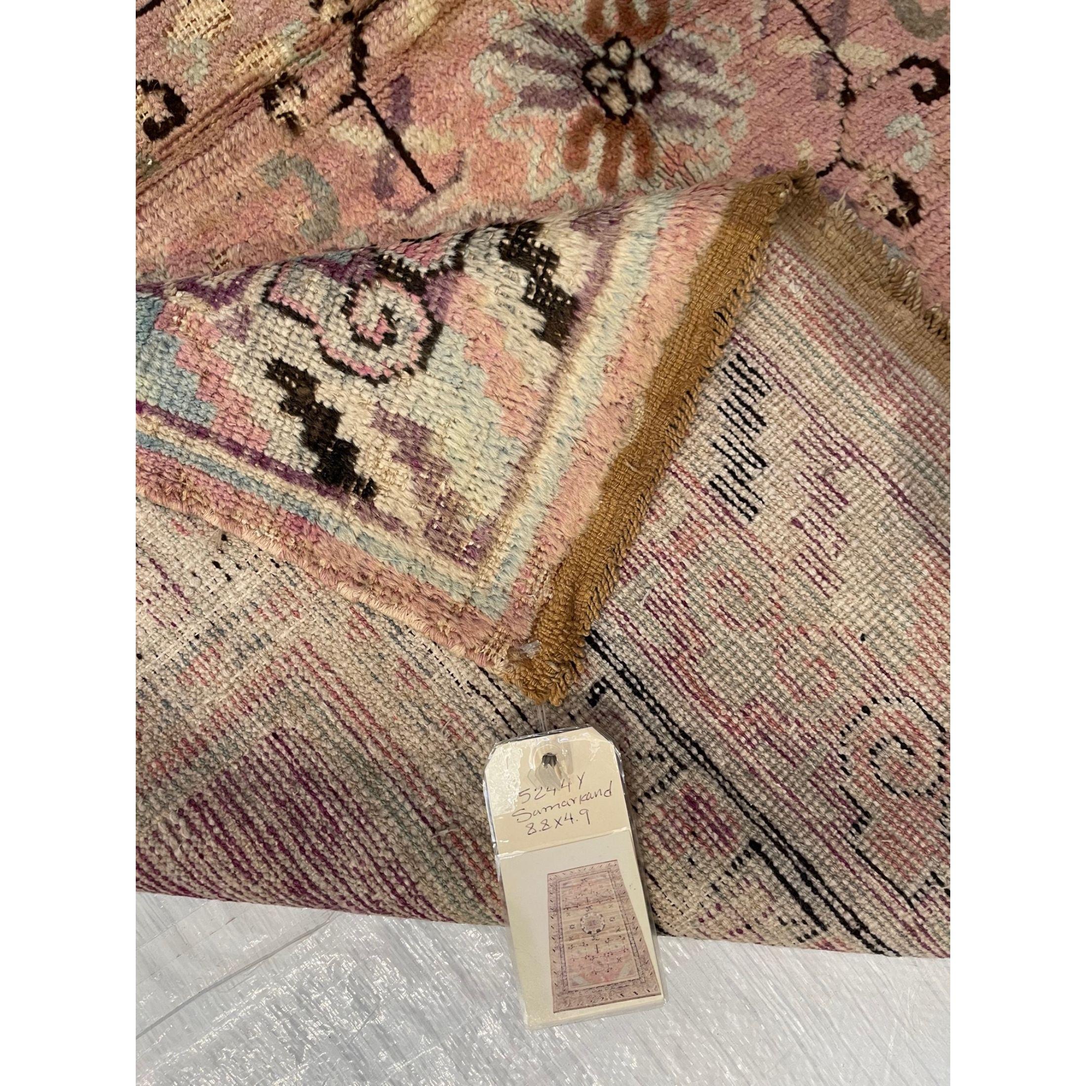 19th Century Geometric Design Samarkand Rug In Good Condition For Sale In Los Angeles, US
