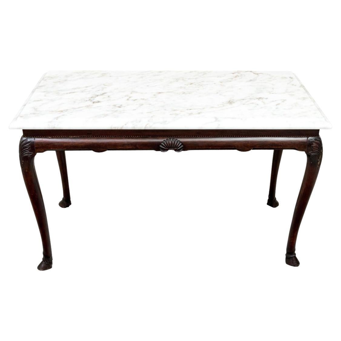 Table George II du 19ème siècle avec plateau en marbre