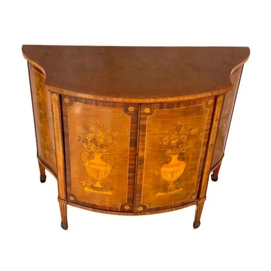 Commode en bois de lièvre et marqueterie George III du XIXe siècle en vente 7