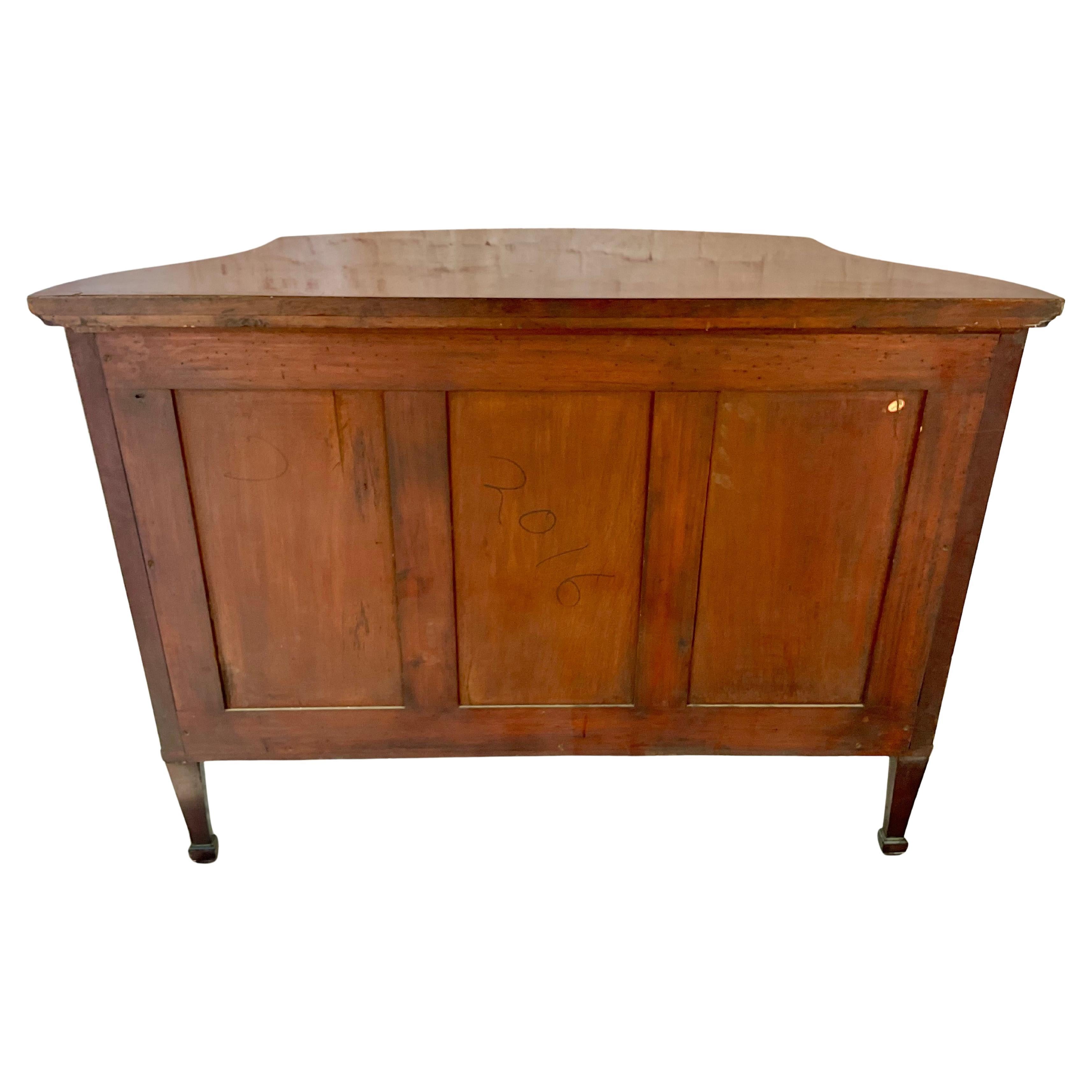 Commode en bois de lièvre et marqueterie George III du XIXe siècle Bon état - En vente à Bradenton, FL