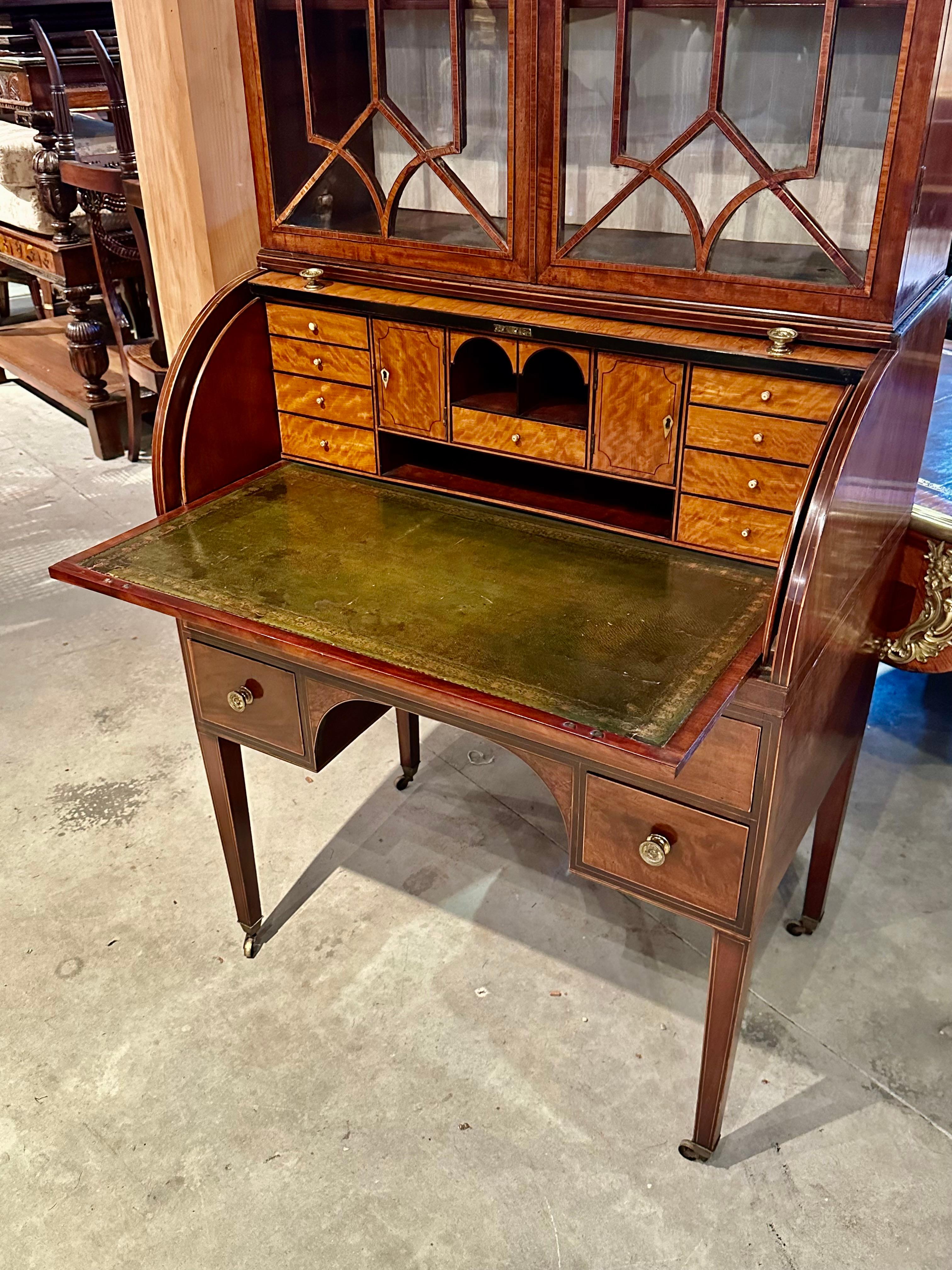 Mahogany 19th Century George III Hepplewhite Cylinder Top Secretary Bookcase