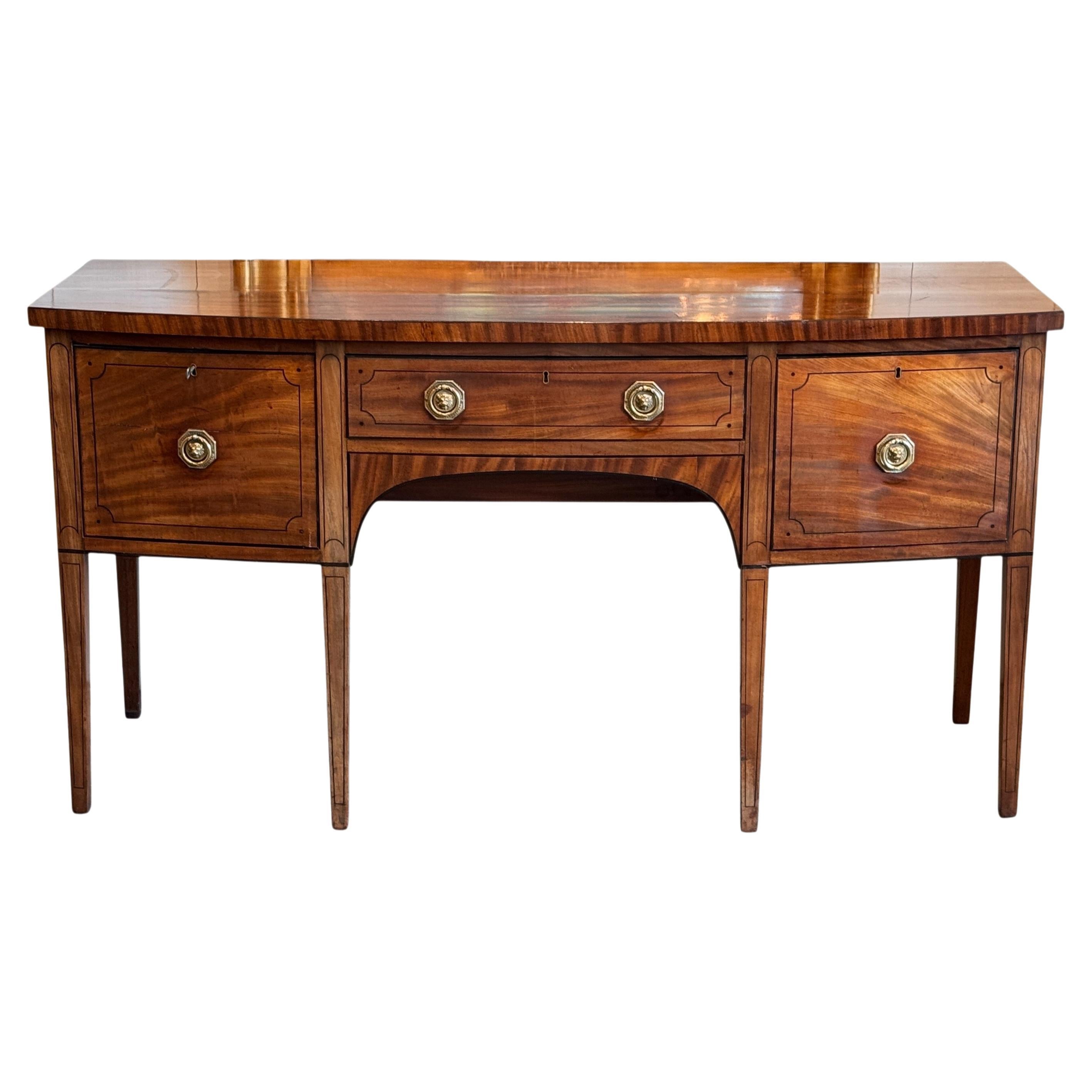 Buffet marqueté George III du XIXe siècle