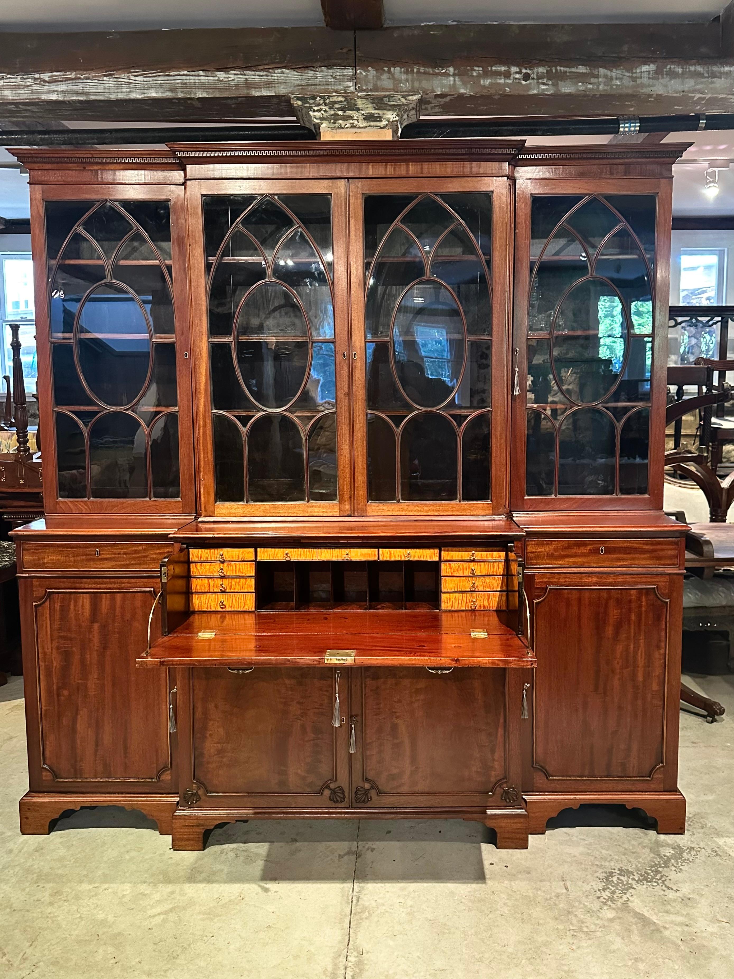 English 19th Century George III Mahogany Breakfront Bookcase Secretary For Sale