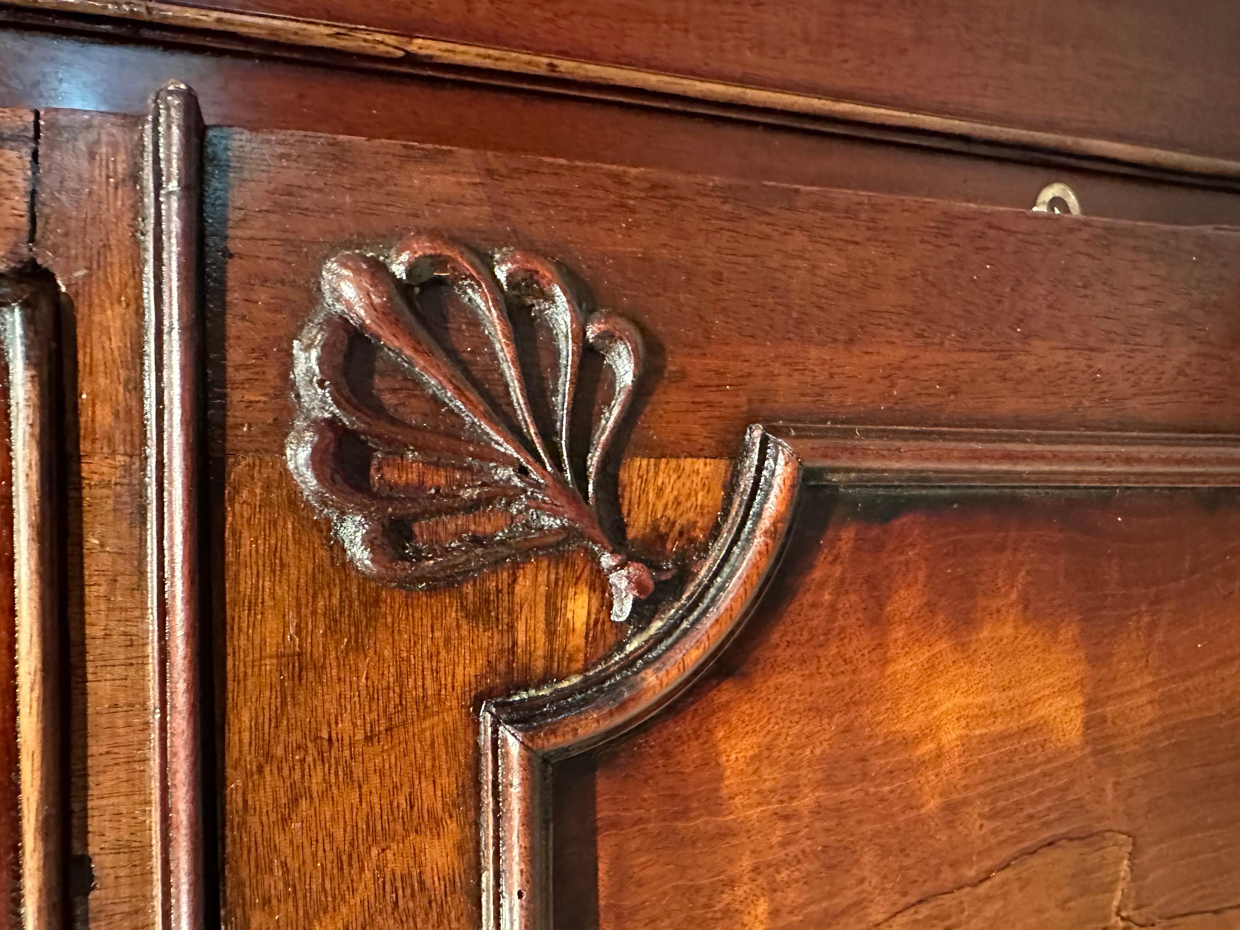 19th Century George III Mahogany Breakfront Bookcase Secretary For Sale 5