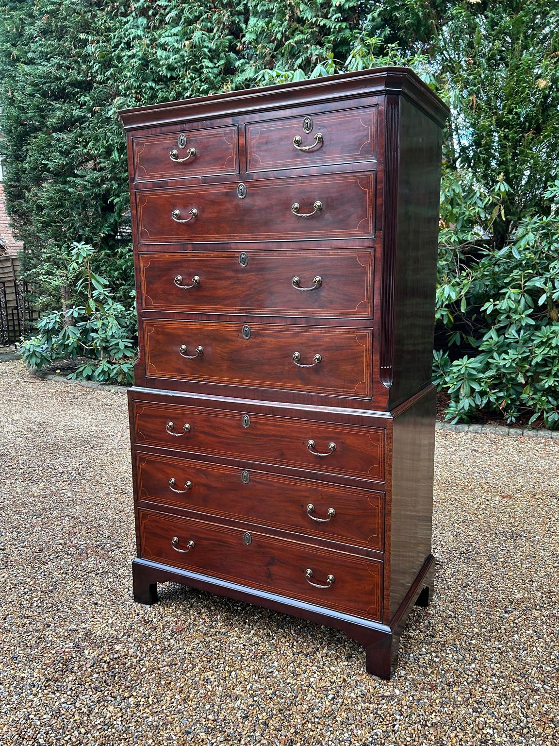 Fatto a mano Cassapanca in mogano del 19° secolo (Giorgio III) / Tallboy in vendita