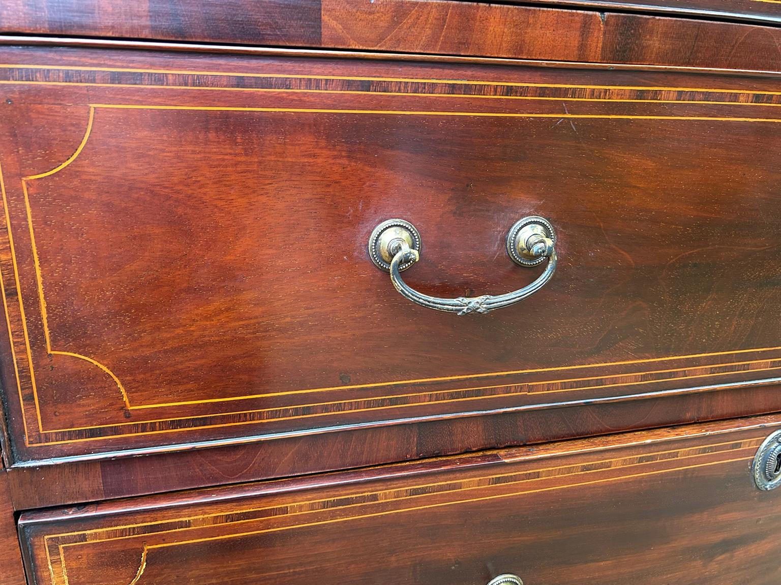 Cassapanca in mogano del 19° secolo (Giorgio III) / Tallboy in vendita 1