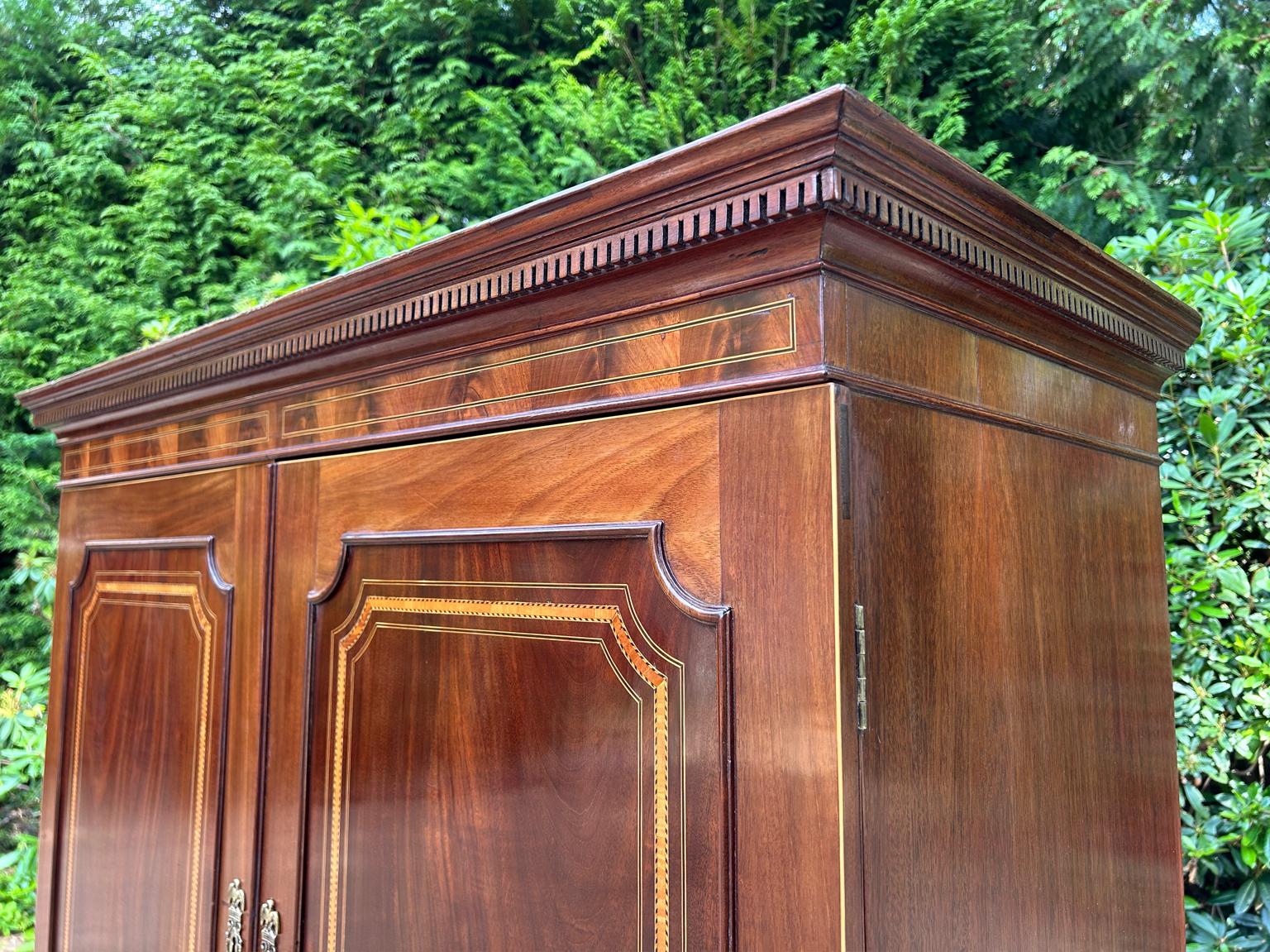 19th Century George III Mahogany Linen Press 7