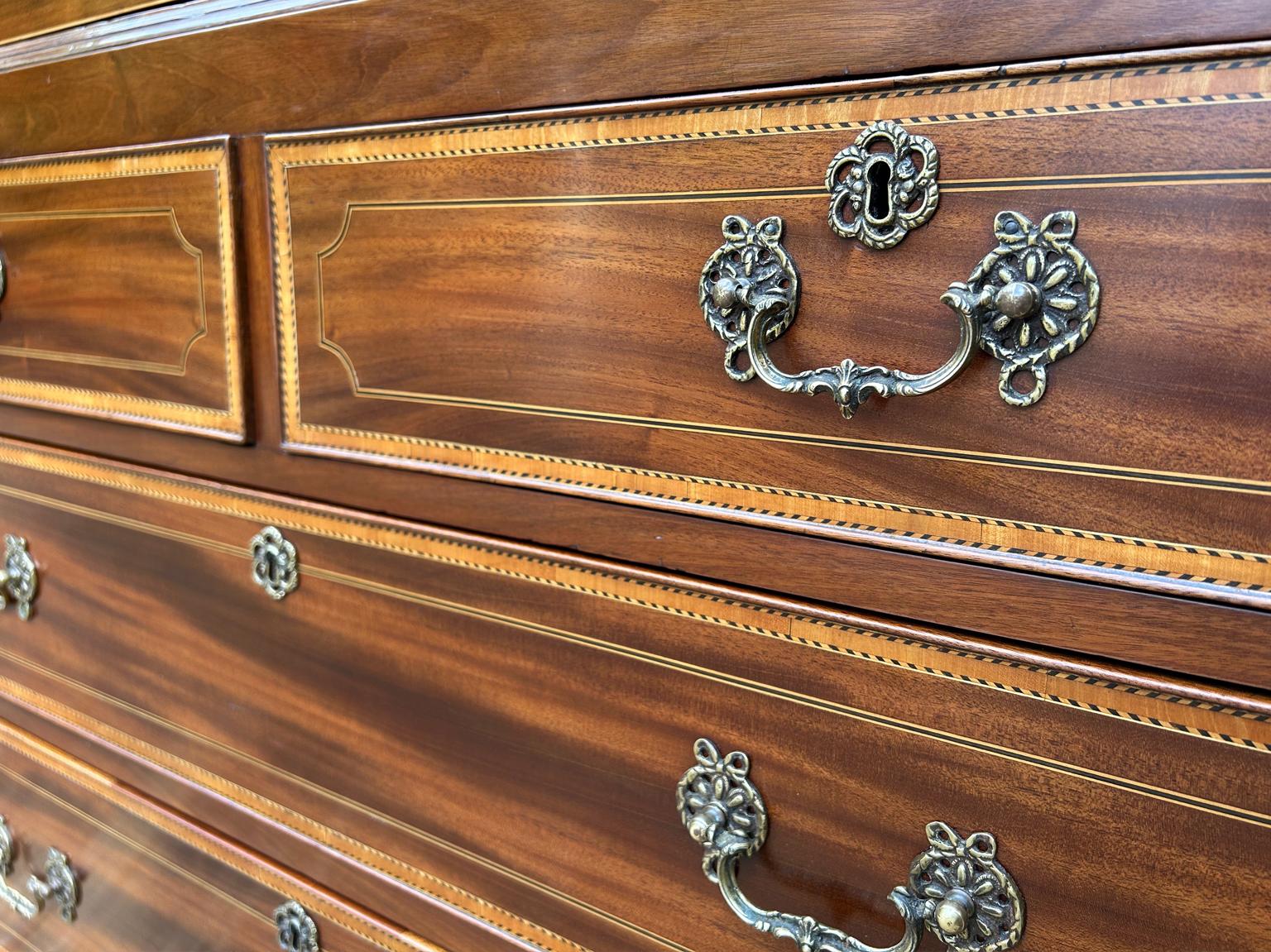 19th Century George III Mahogany Linen Press 8