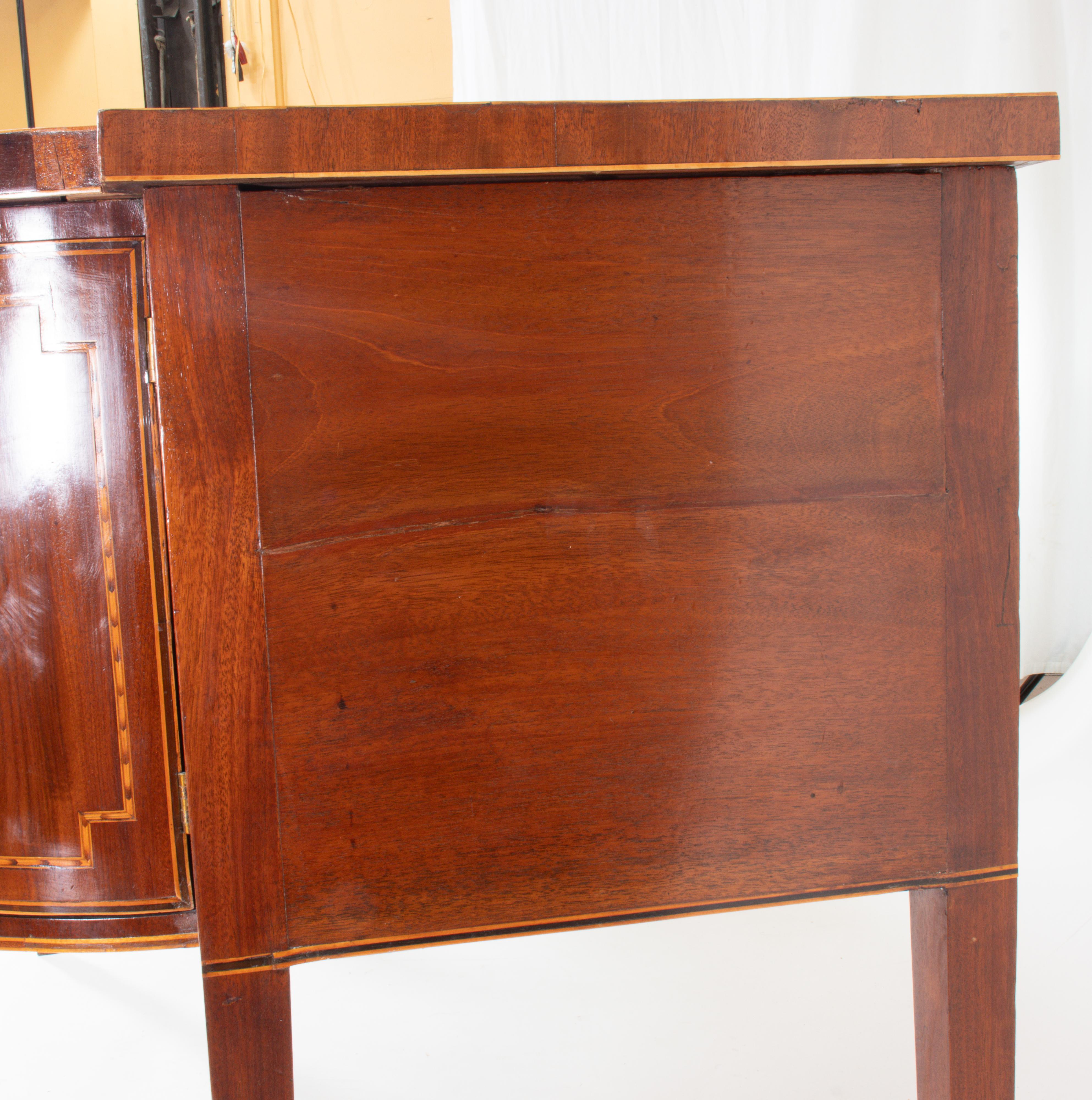 19th Century George III Mahogany Sideboard 5