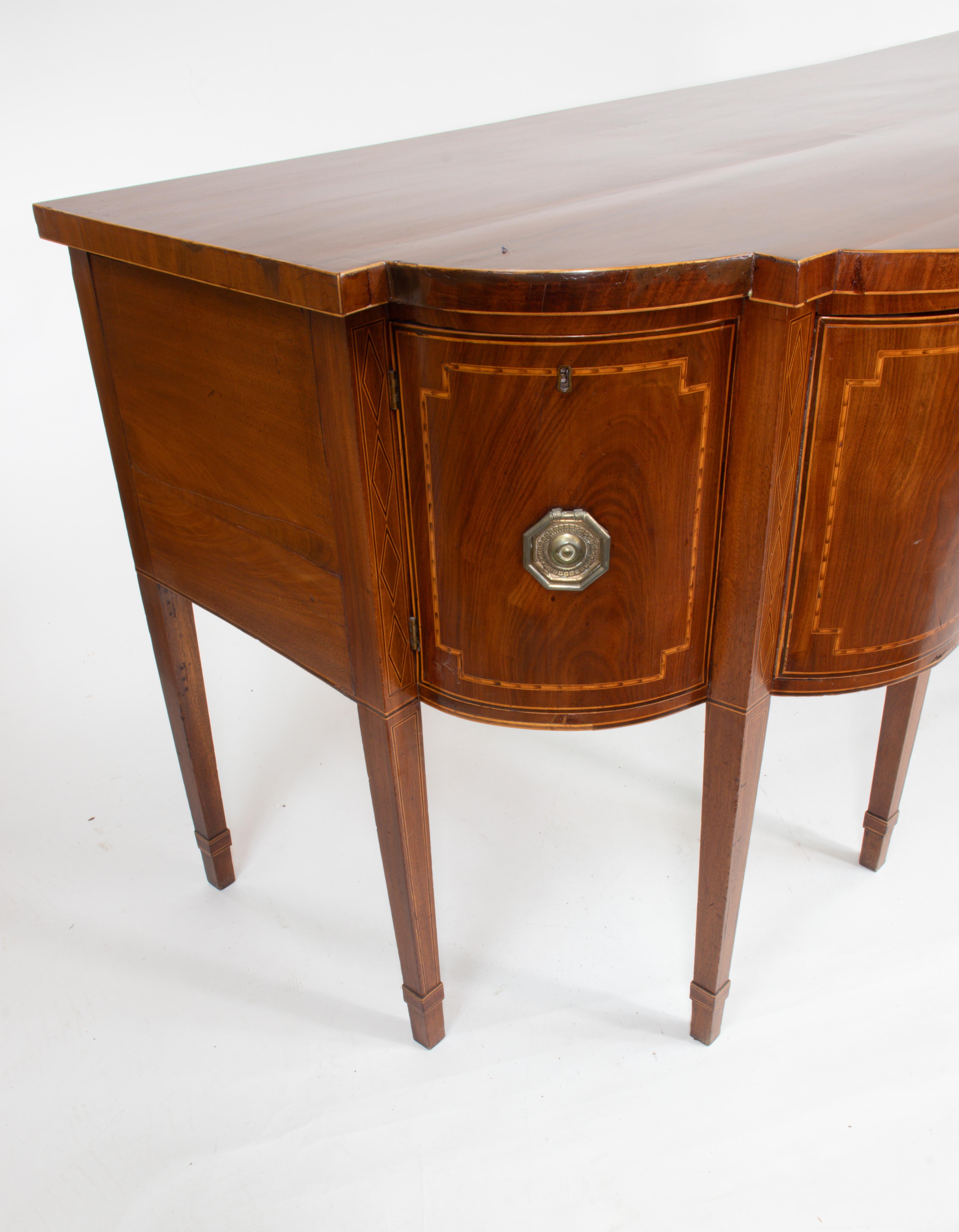 19th Century George III Mahogany Sideboard In Good Condition In Chicago, IL