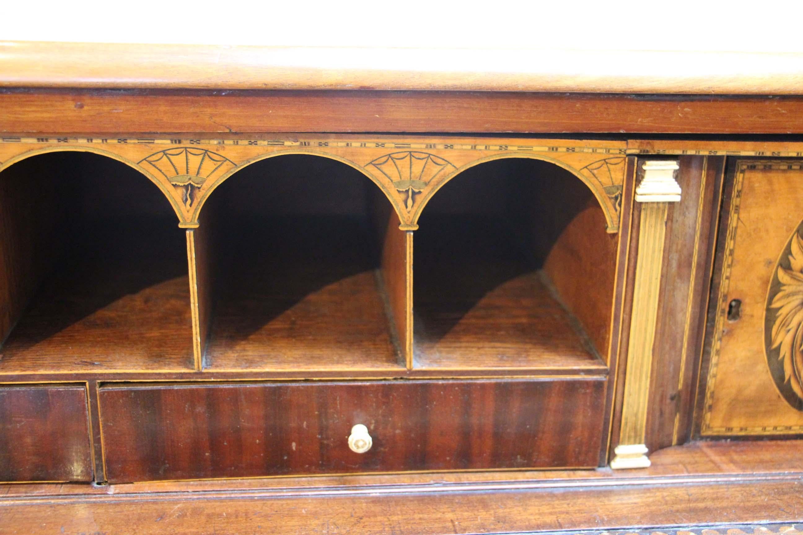 19th Century George III Secretary Desk/Chest  For Sale 8