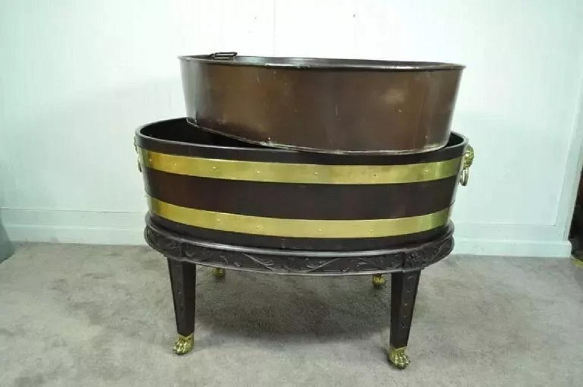 19th Century George III Style Mahogany and Brass Wine Cooler Cellarette on Stand For Sale 4