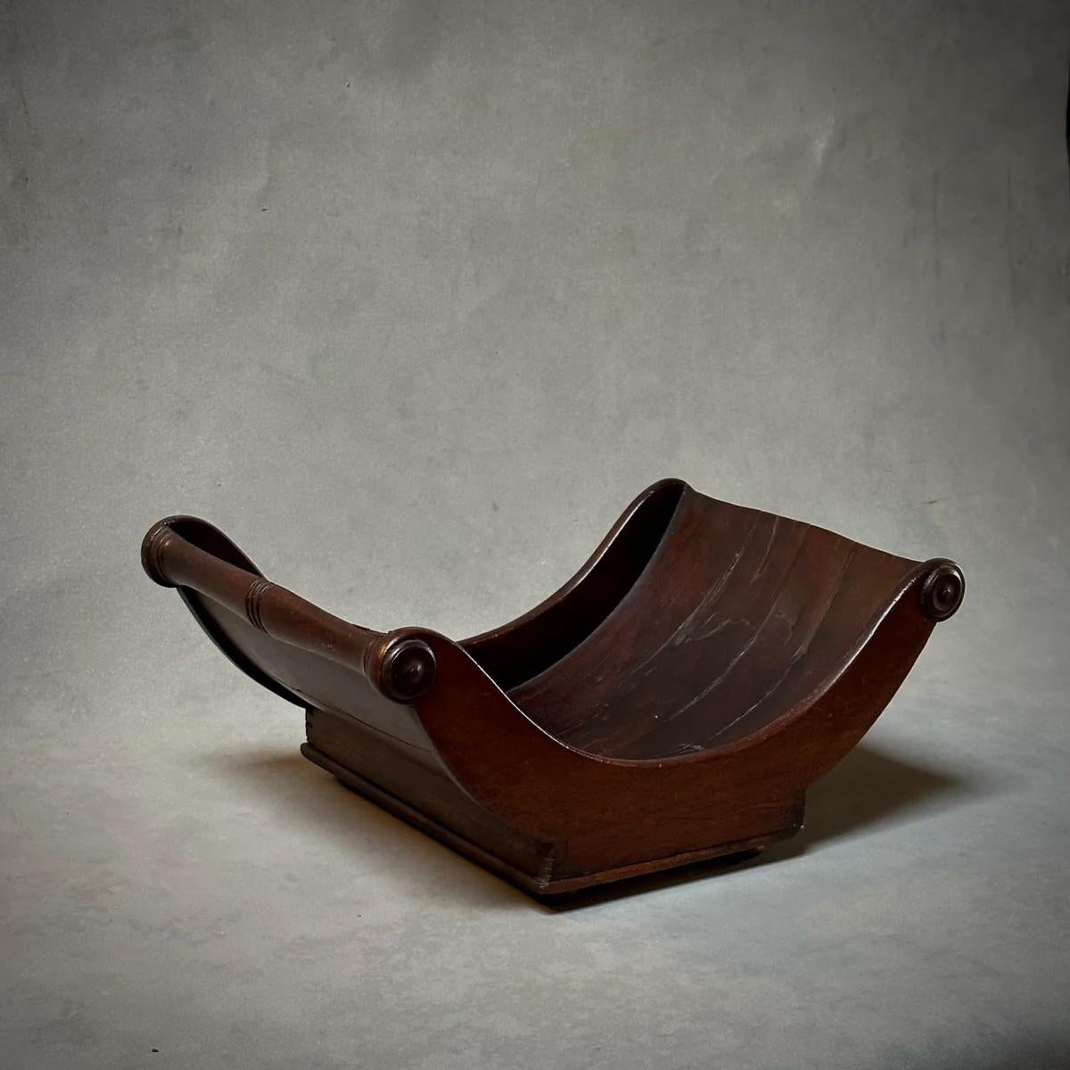 Bois Coaster à fromage George III du 19ème siècle en vente