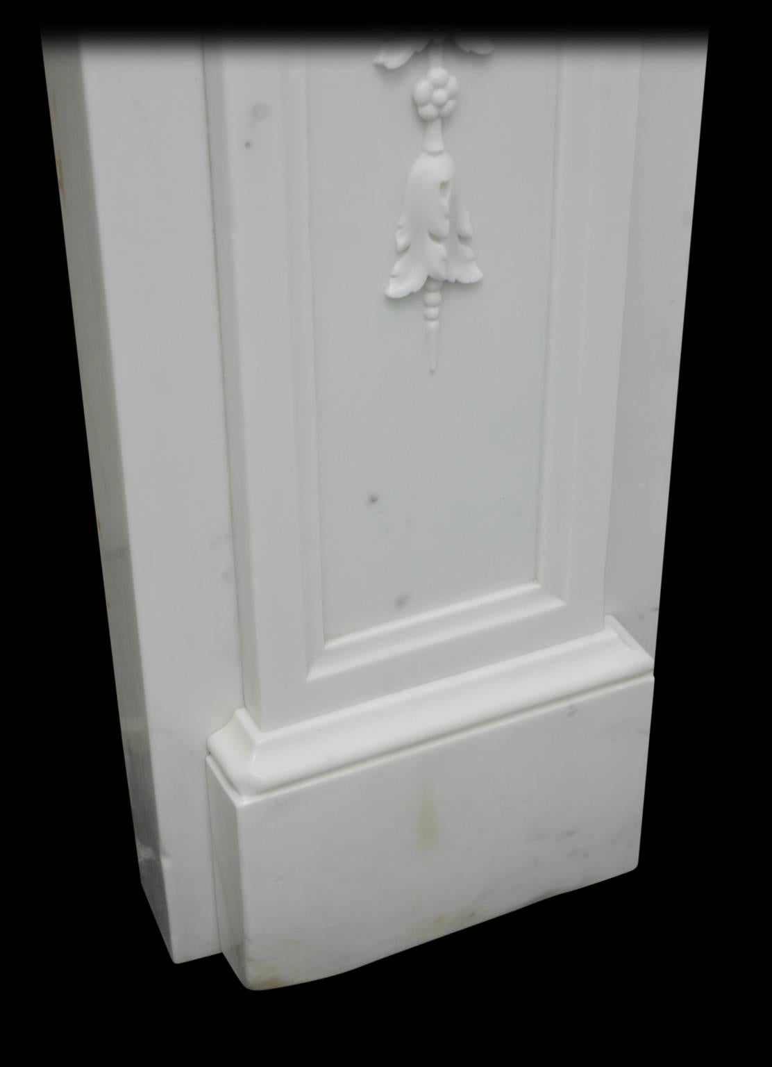 Statuary Marble 19th Century George IV Statuary White Marble Fireplace Surround For Sale