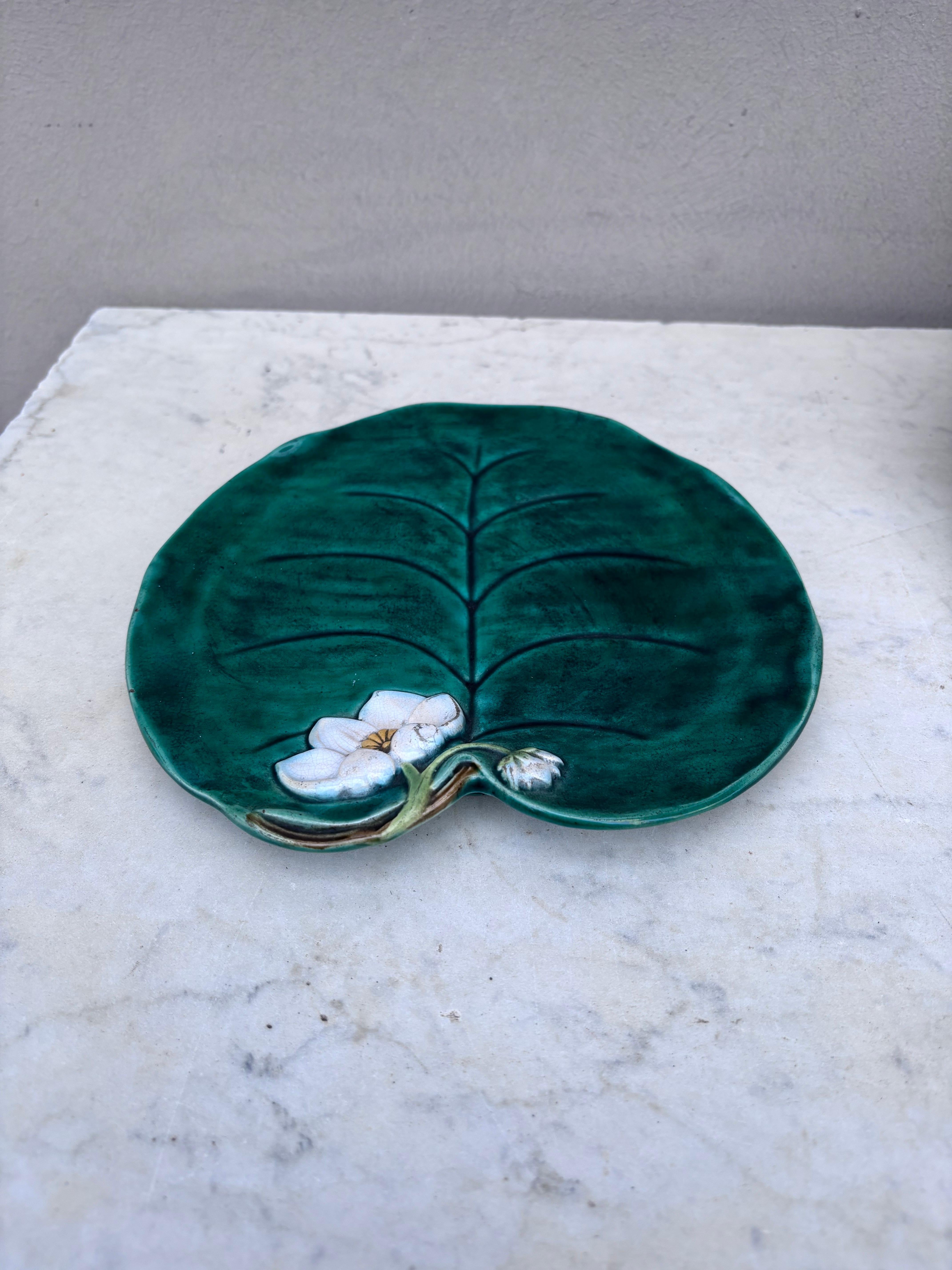 Victorian 19th Century George Jones Majolica Water Lily Plate