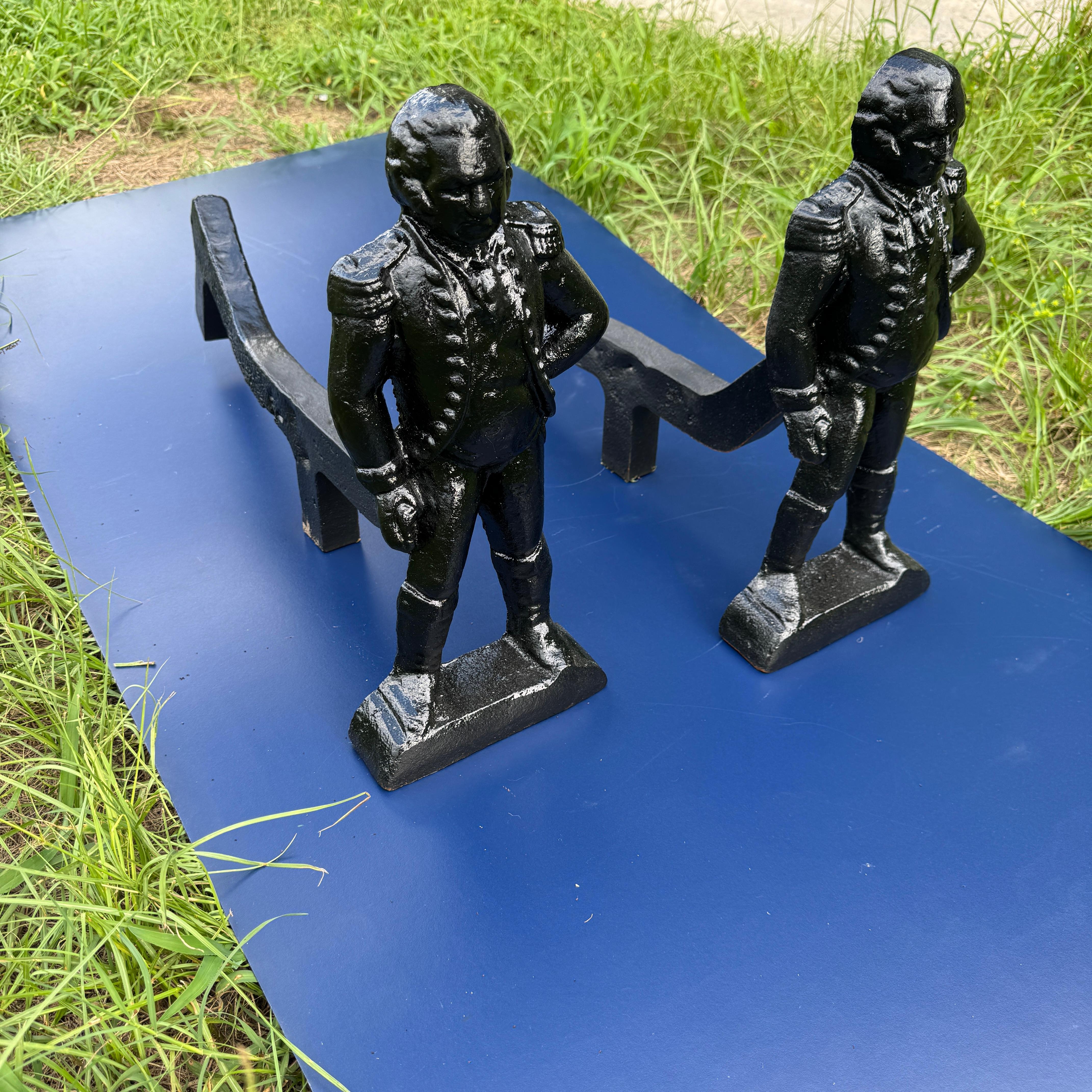 George Washington Gusseisen des 19. Jahrhunderts - ein Paar im Zustand „Gut“ im Angebot in Cordova, SC